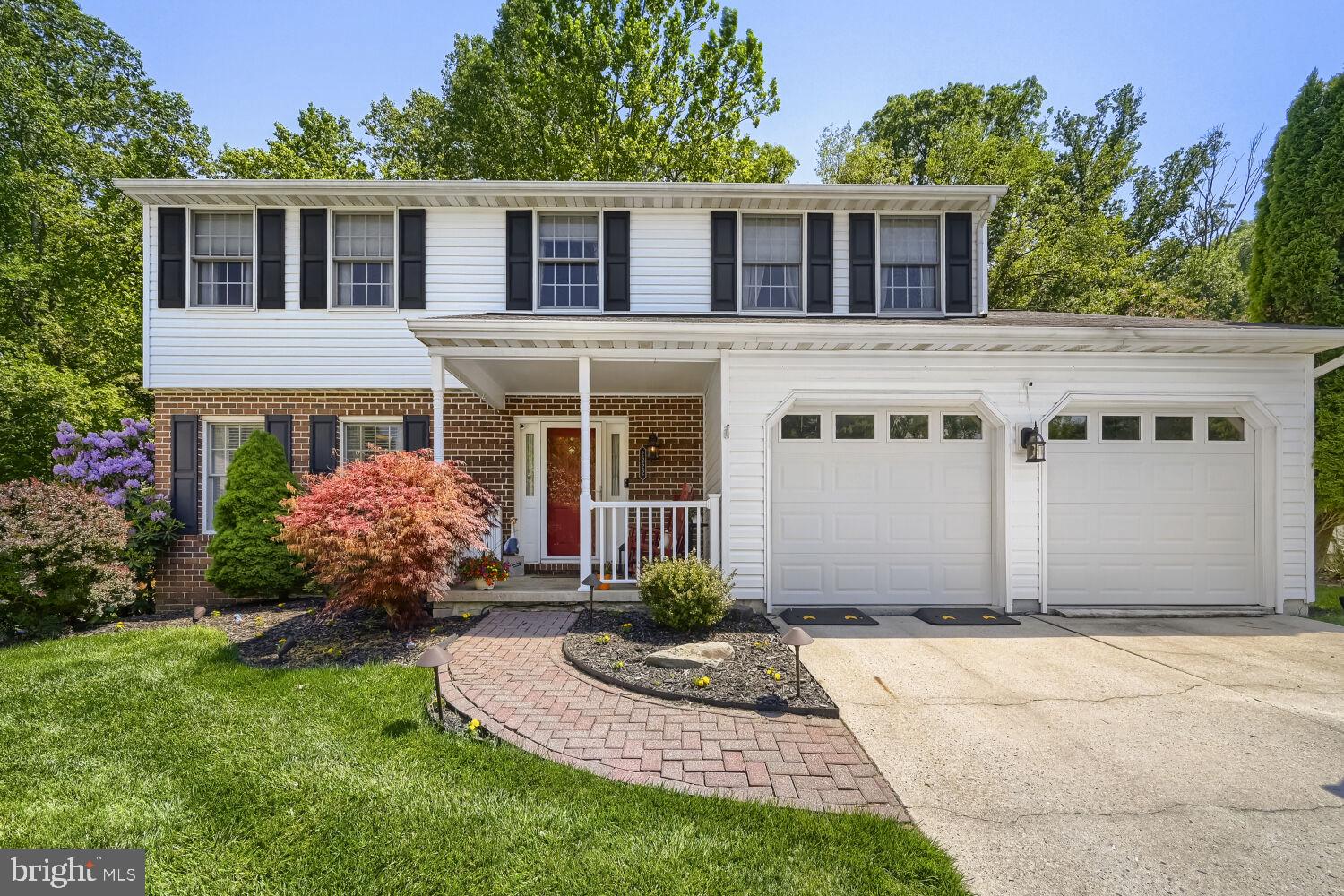 HUNTERS RUN - Residential