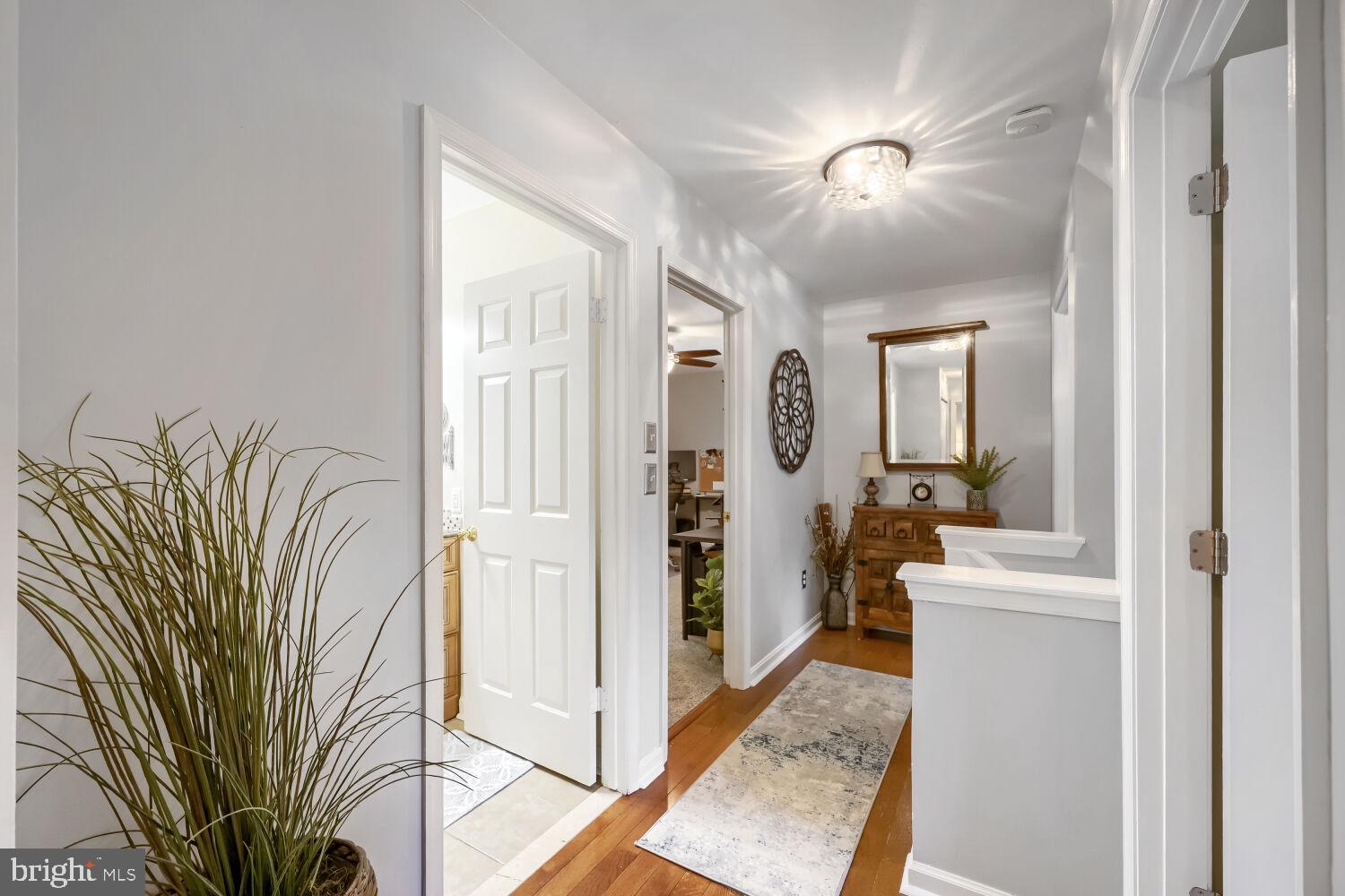 HUNTERS RUN - Residential