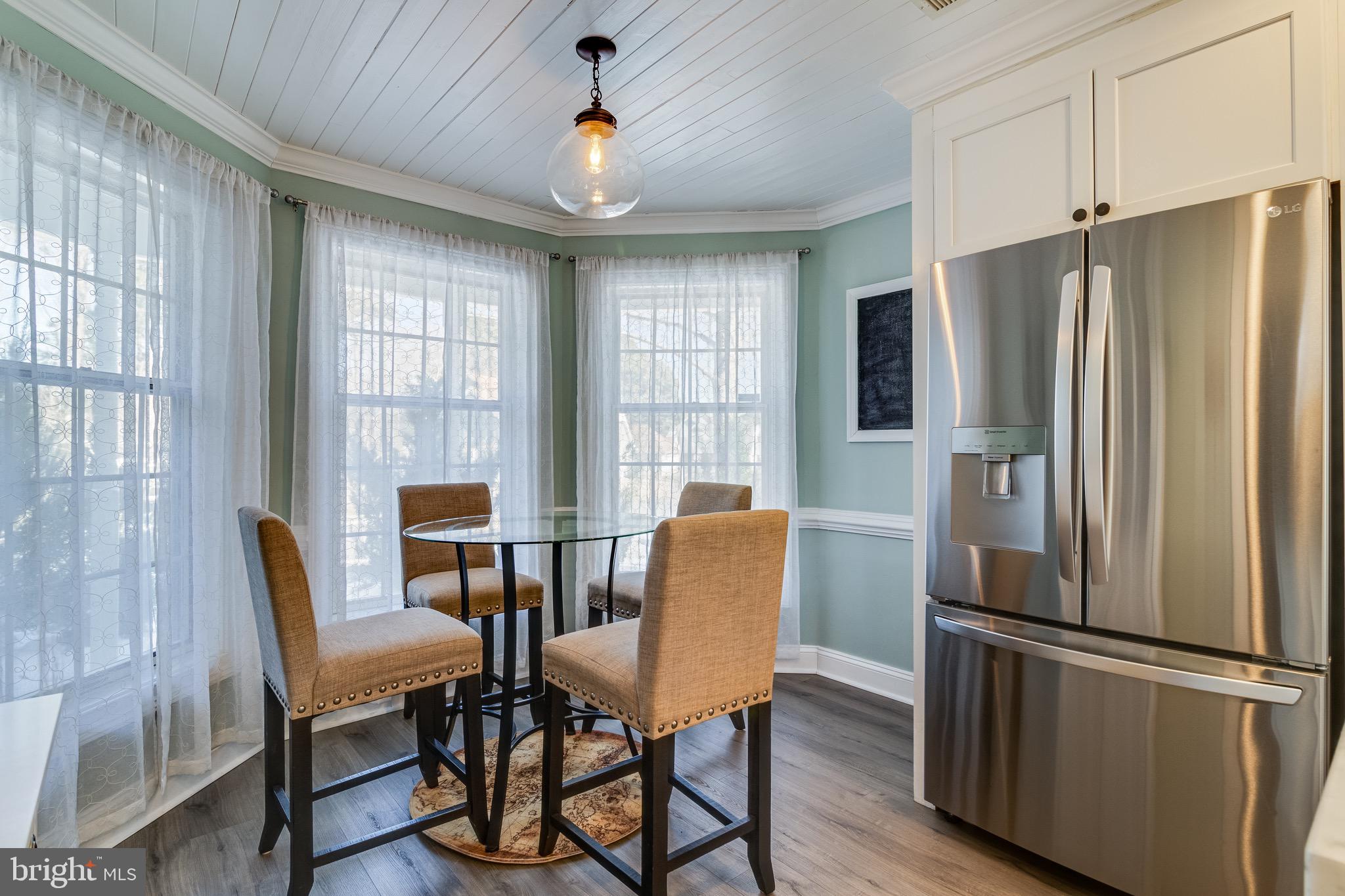 CEDAR COVE - Residential