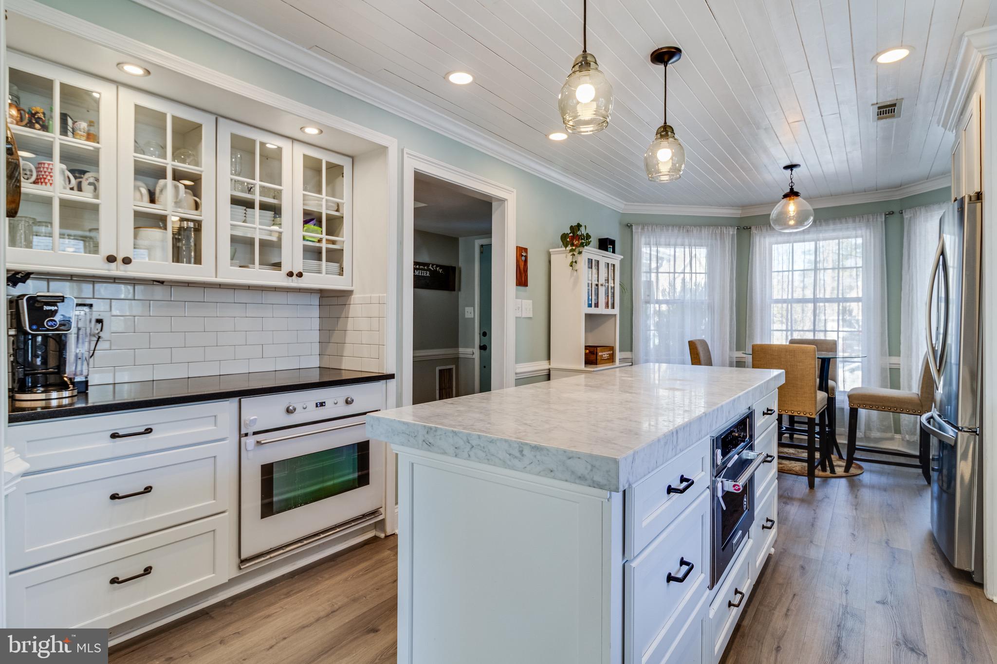 47960 MAYFLOWER DRIVE