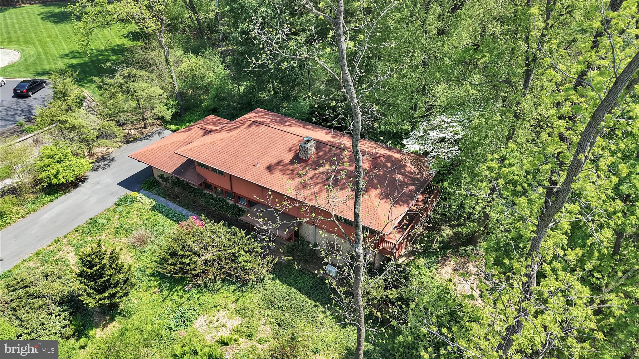 40 DEVON DRIVE
