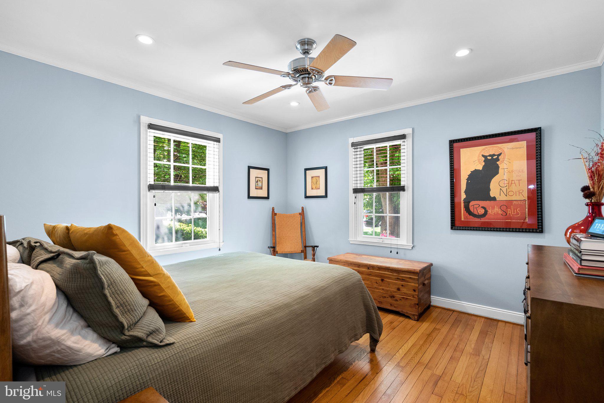 SOUTH WOODSIDE PARK - Residential