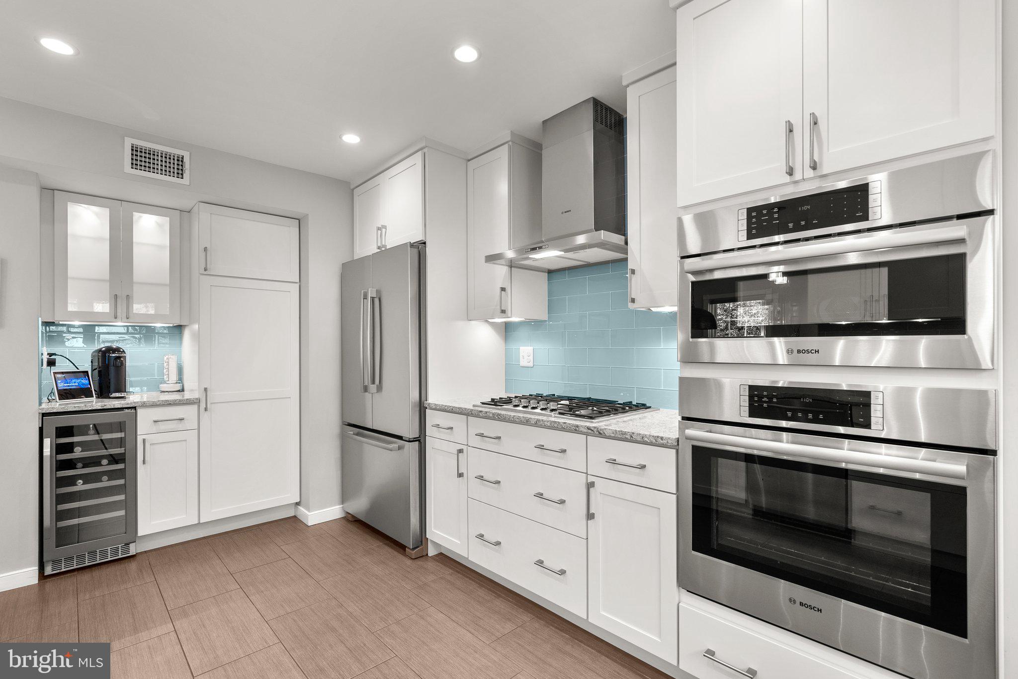 SOUTH WOODSIDE PARK - Residential