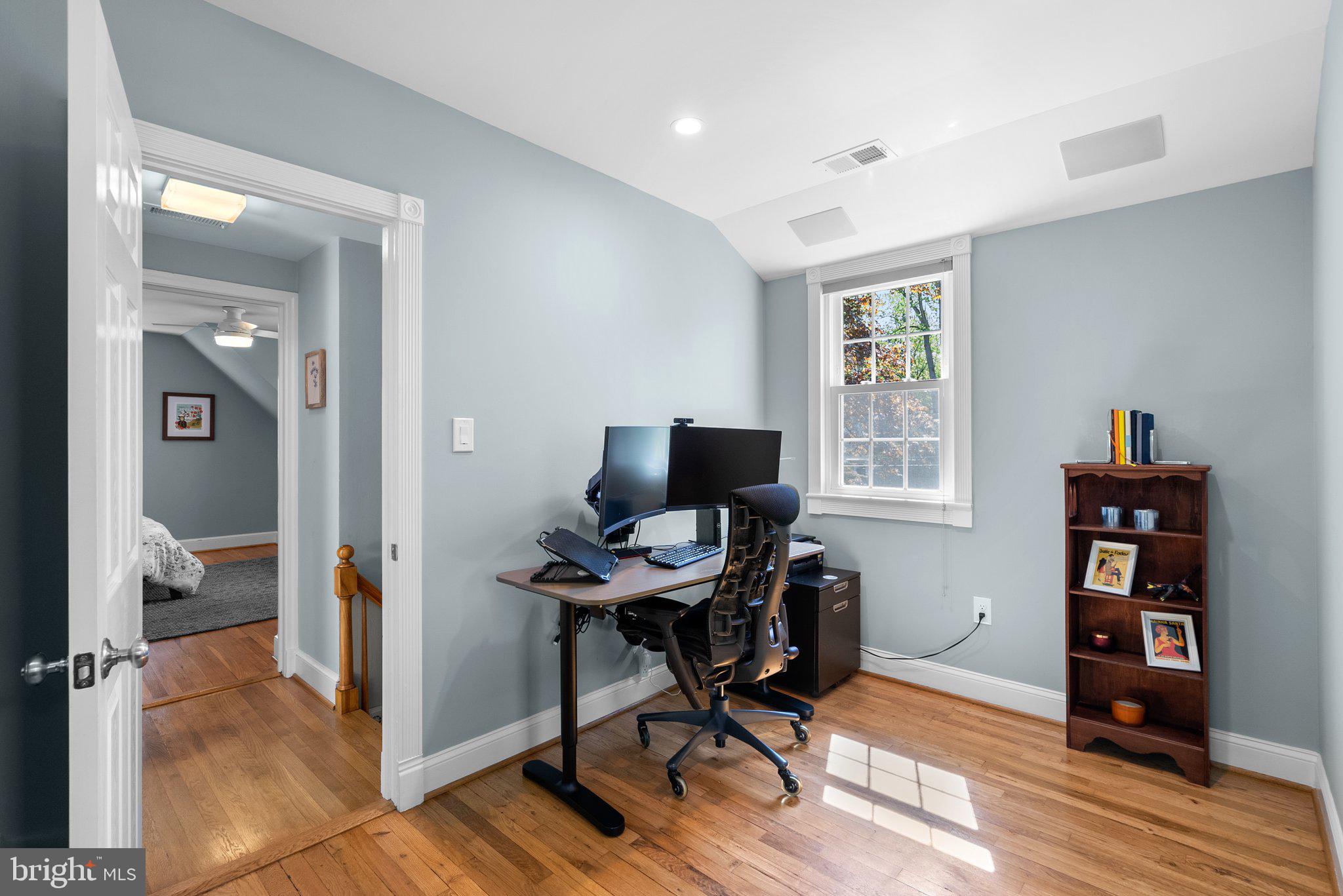 SOUTH WOODSIDE PARK - Residential