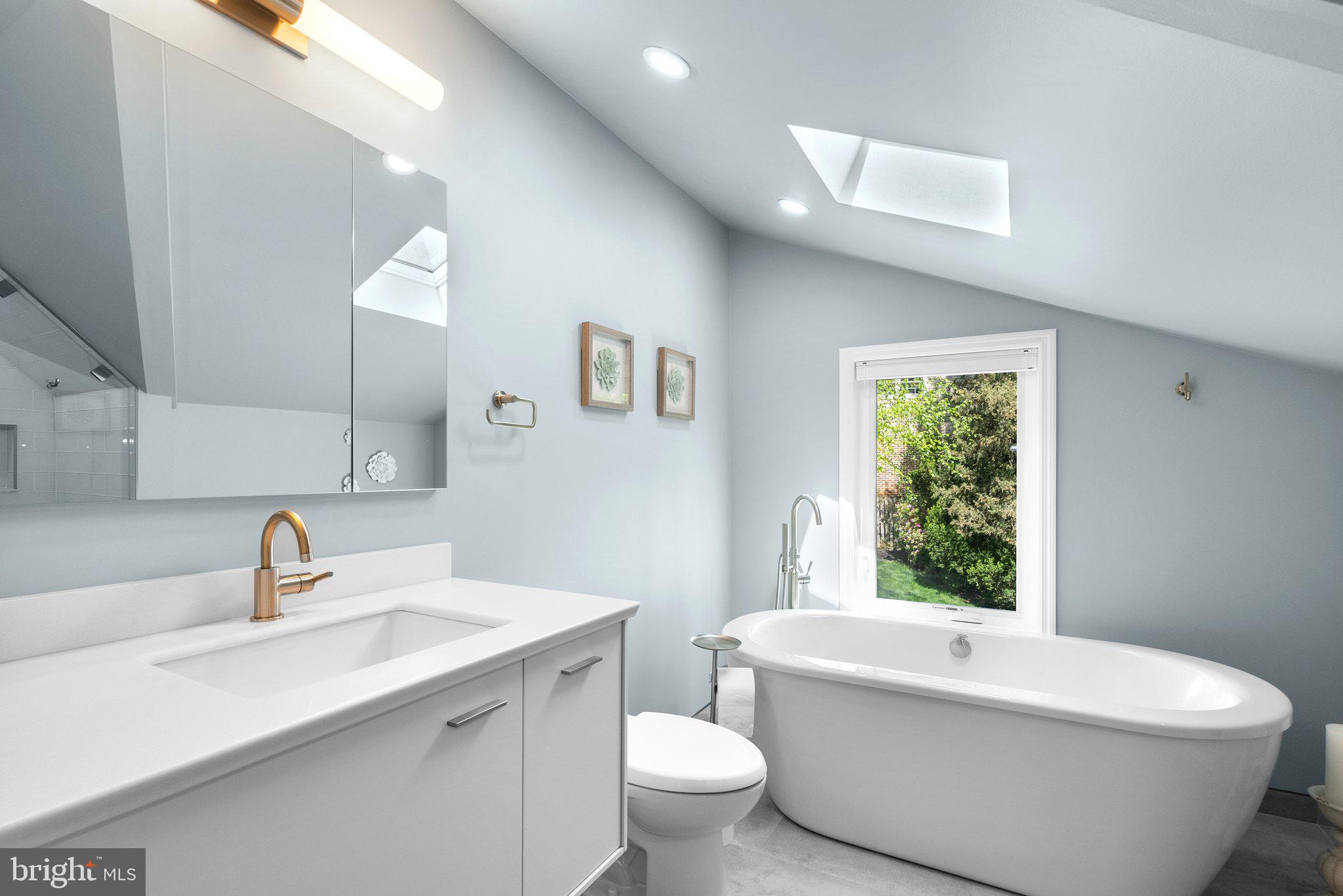 SOUTH WOODSIDE PARK - Residential