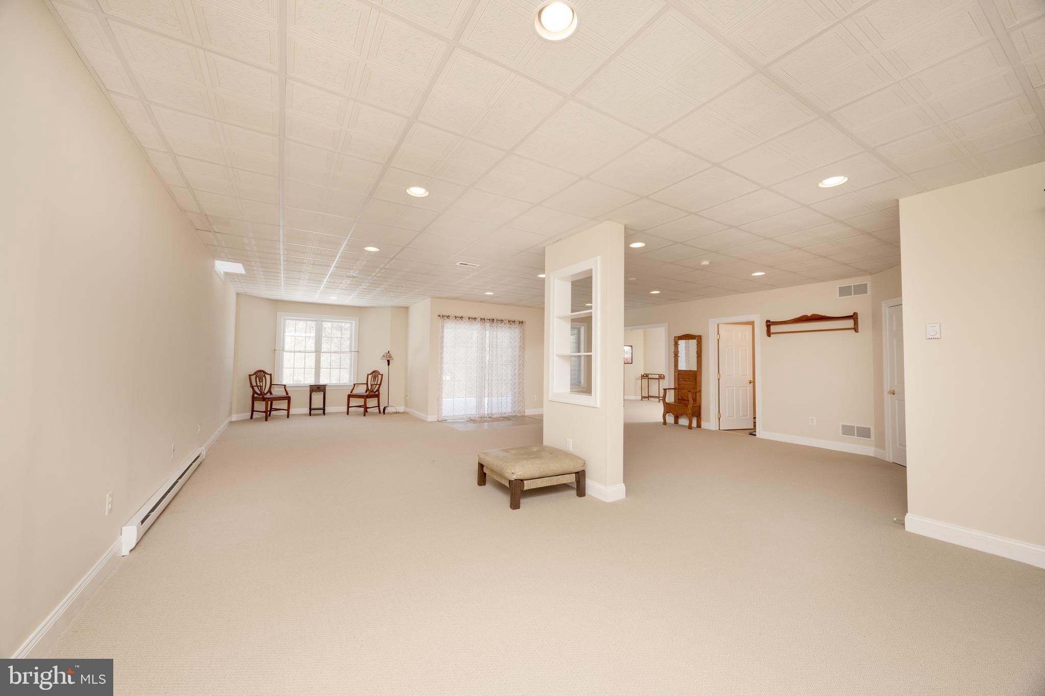 FOX RUN PRESERVE - Residential