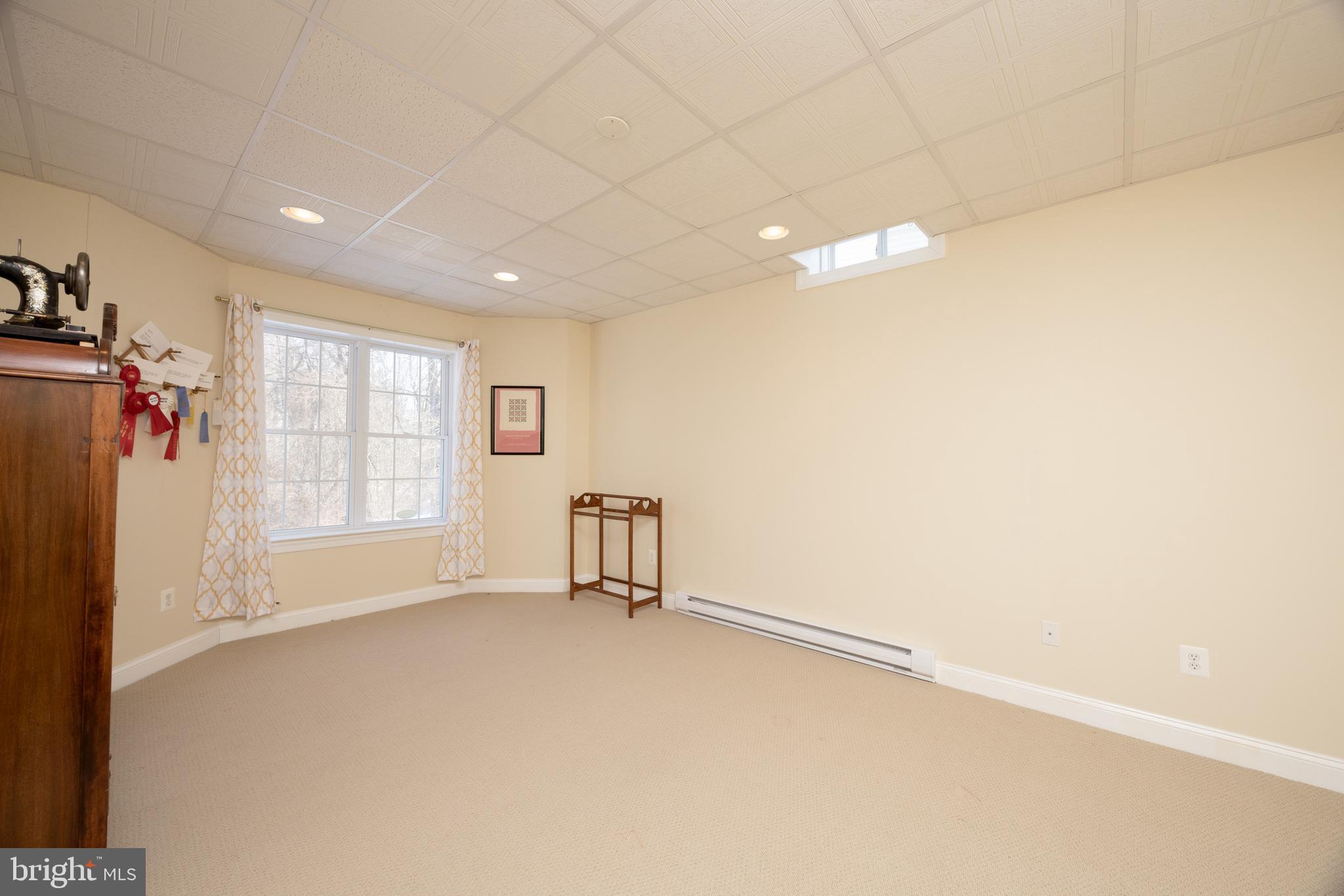 FOX RUN PRESERVE - Residential