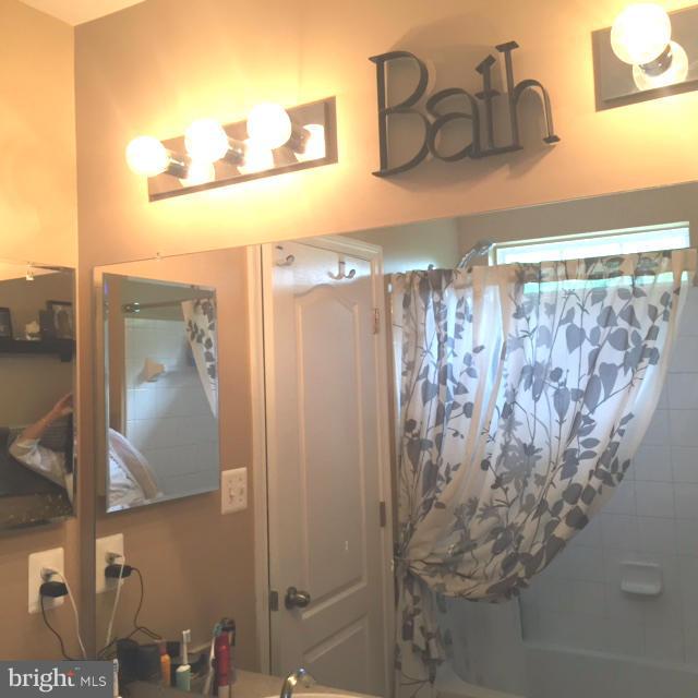 TANYARD SPRINGS - Residential