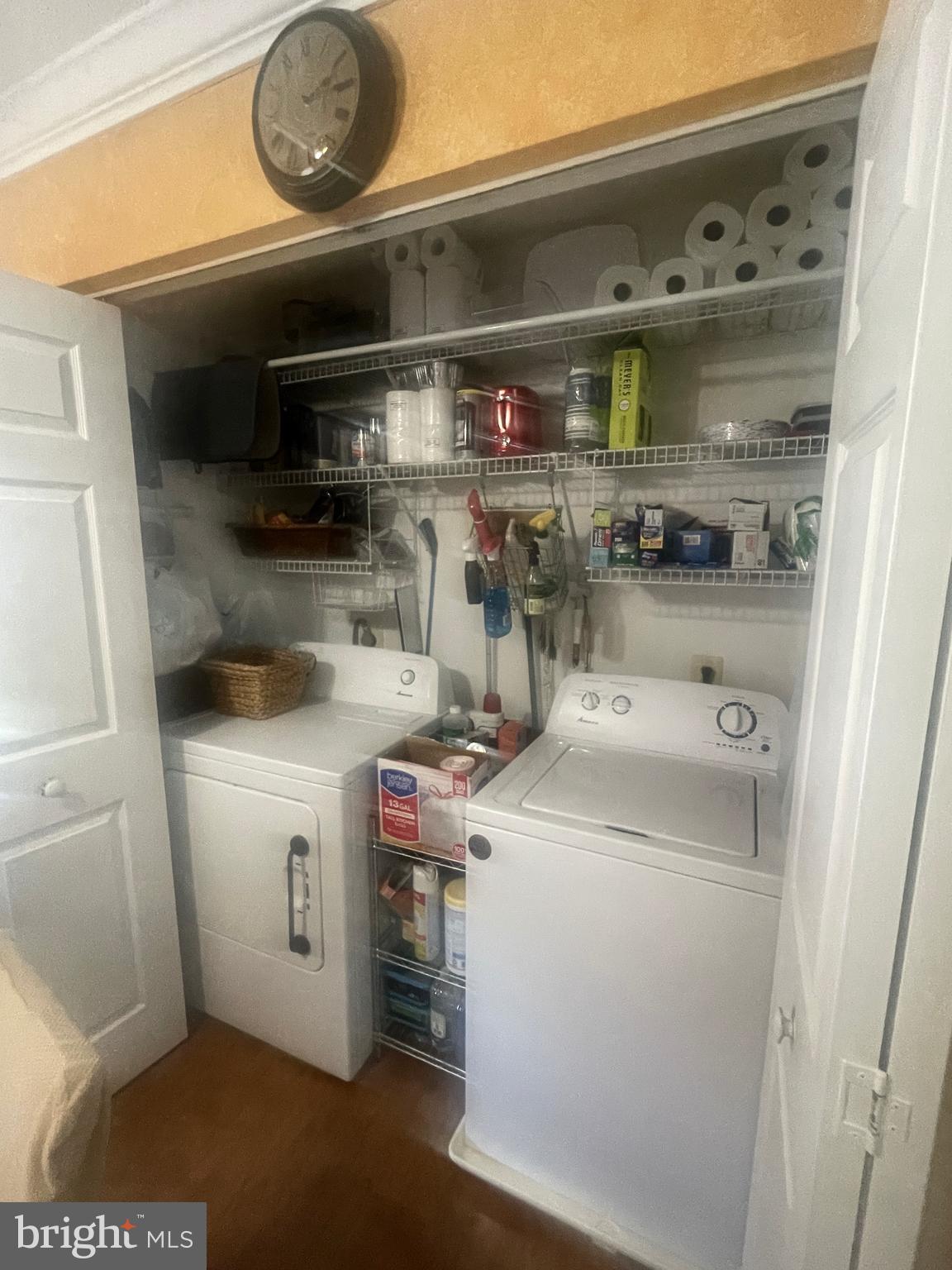 BAYLAND CONDO - Residential