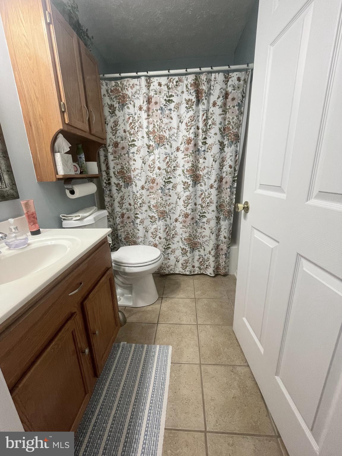 BAYLAND CONDO - Residential