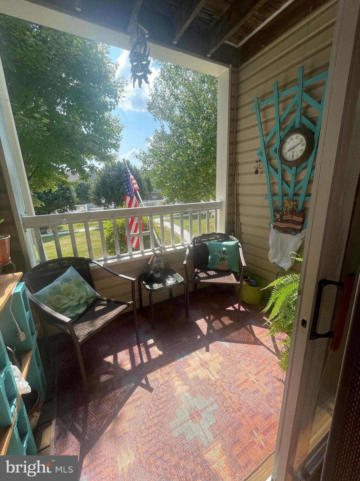 BAYLAND CONDO - Residential