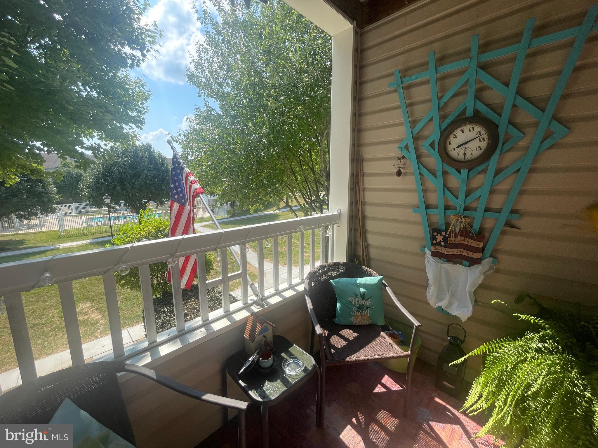 BAYLAND CONDO - Residential