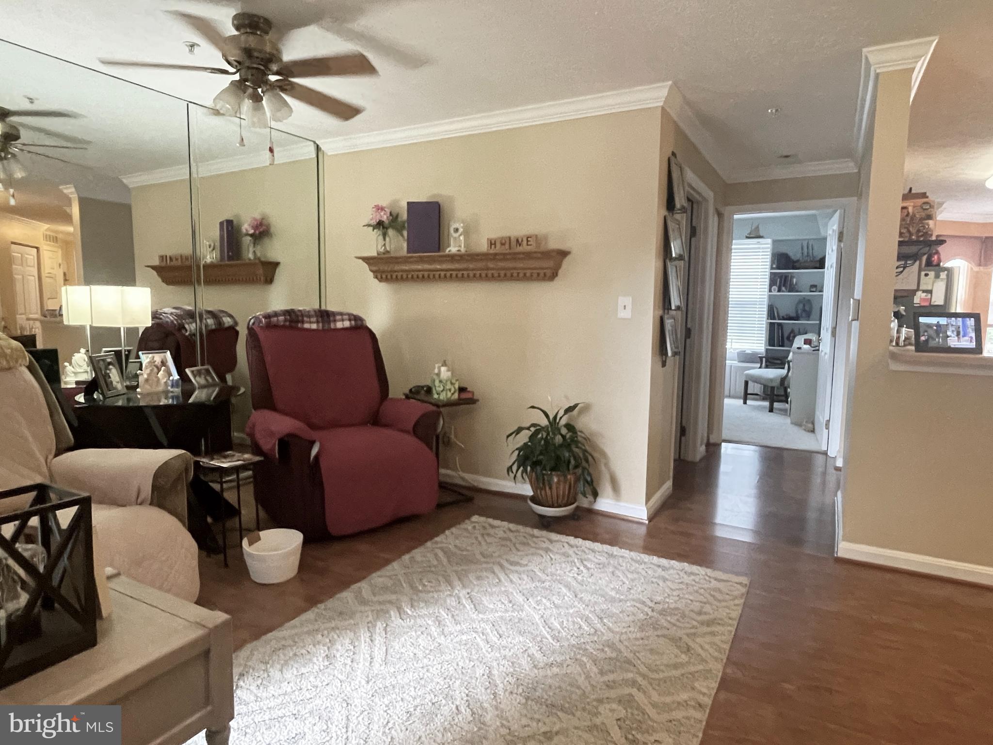 BAYLAND CONDO - Residential