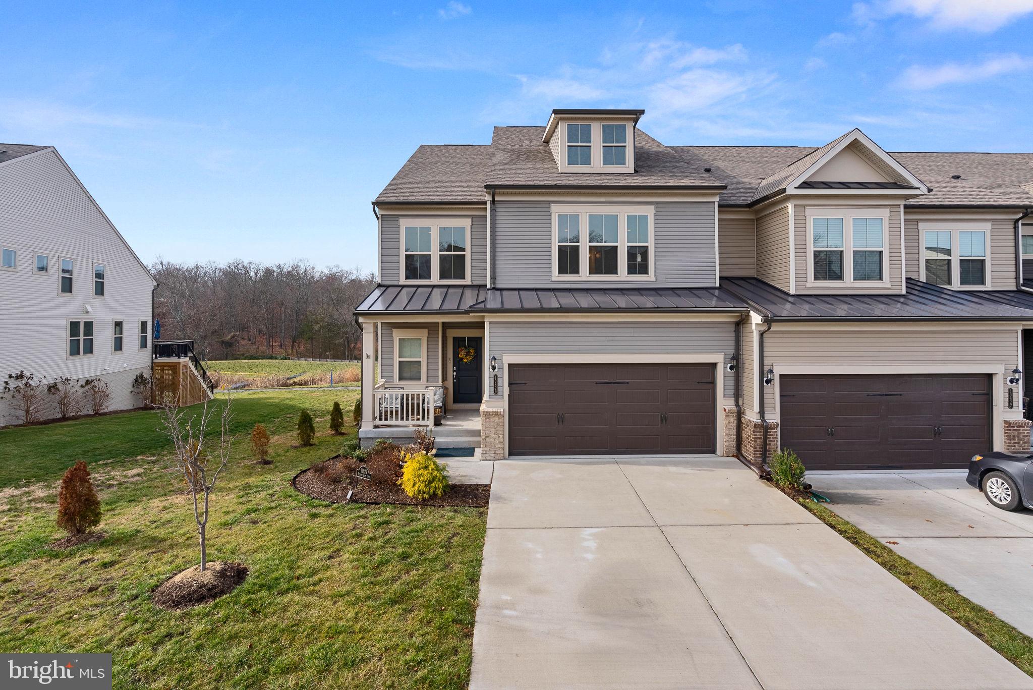 LEXINGTON 7 - Residential