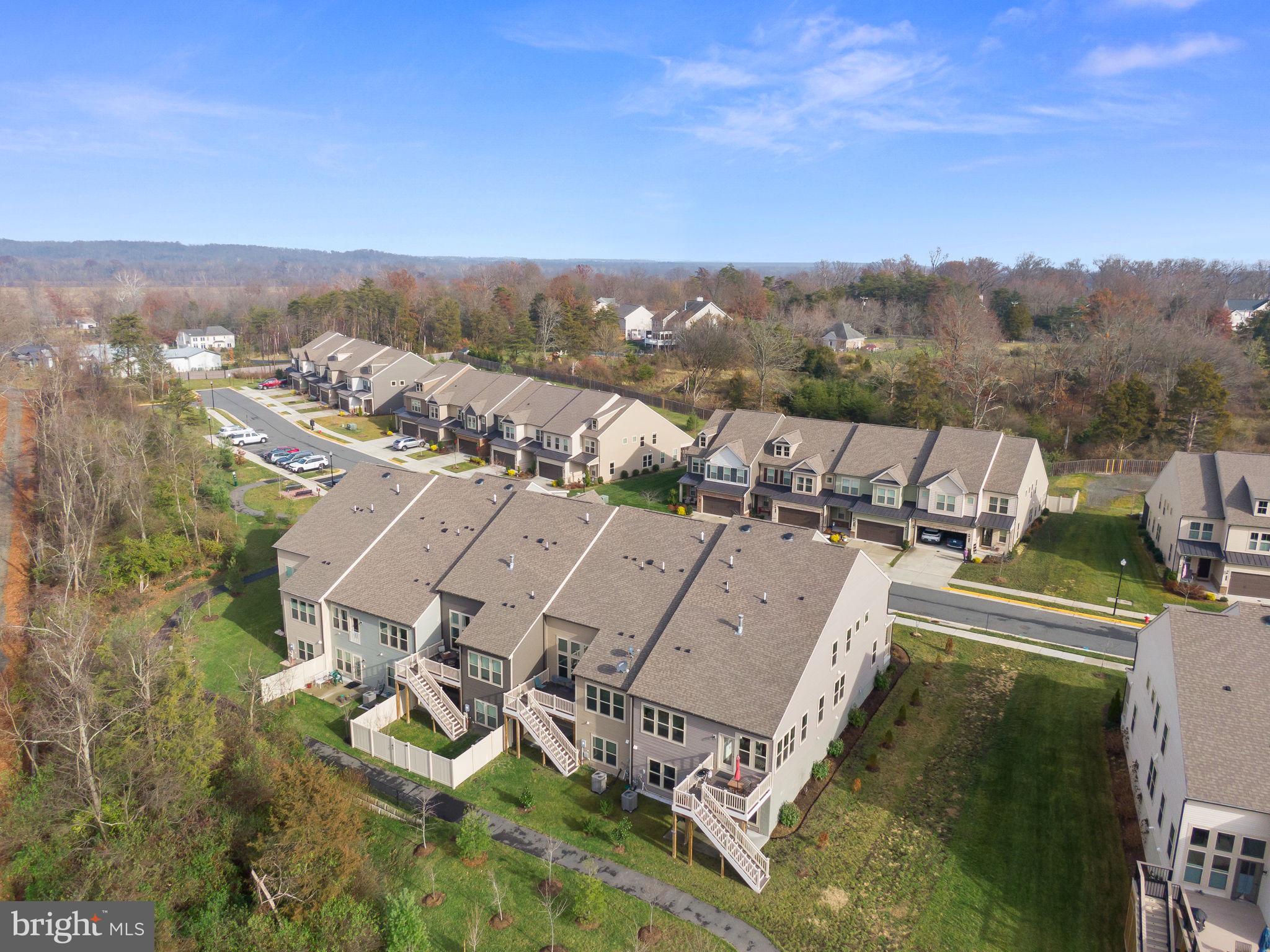 LEXINGTON 7 - Residential