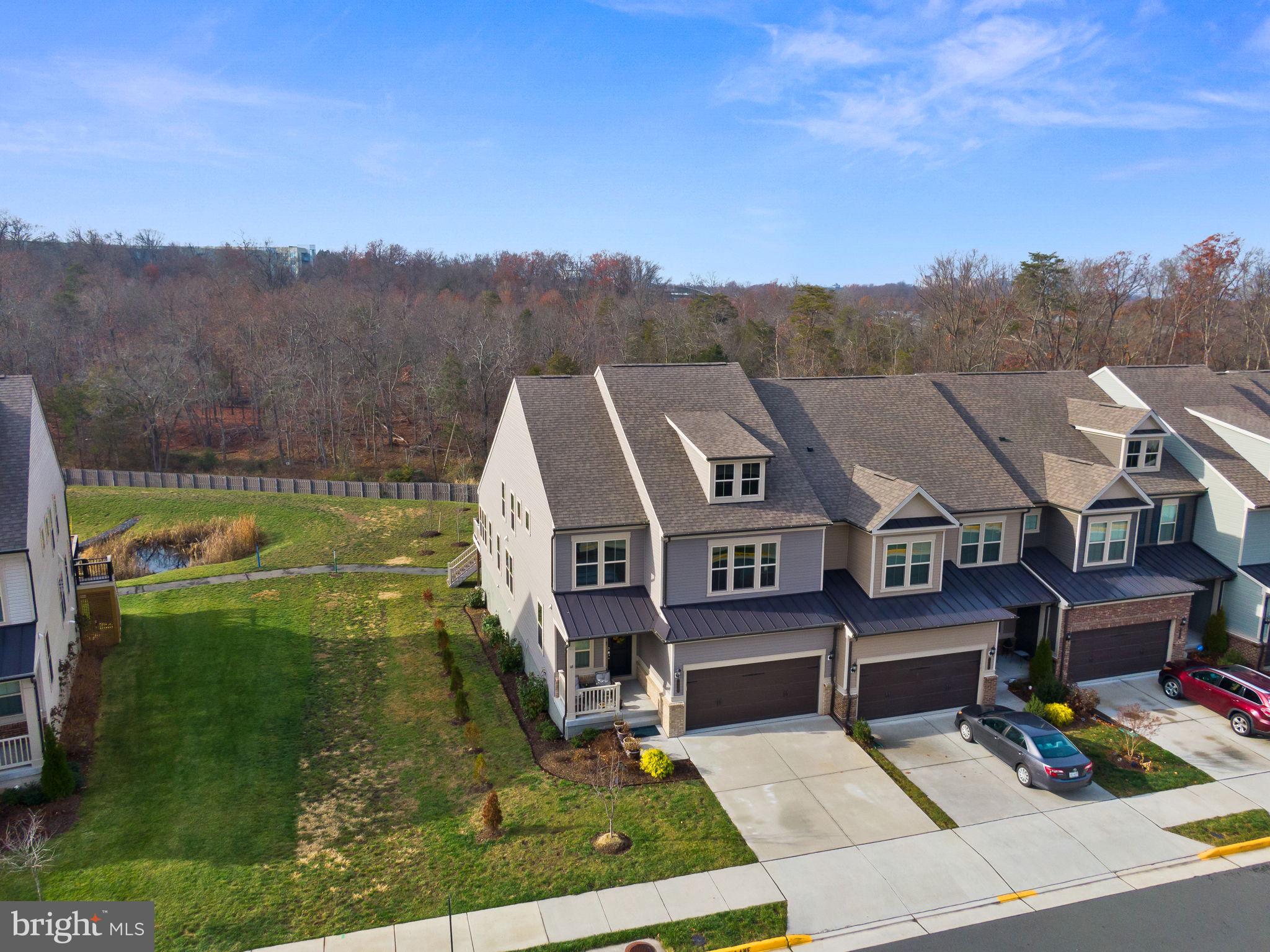 LEXINGTON 7 - Residential