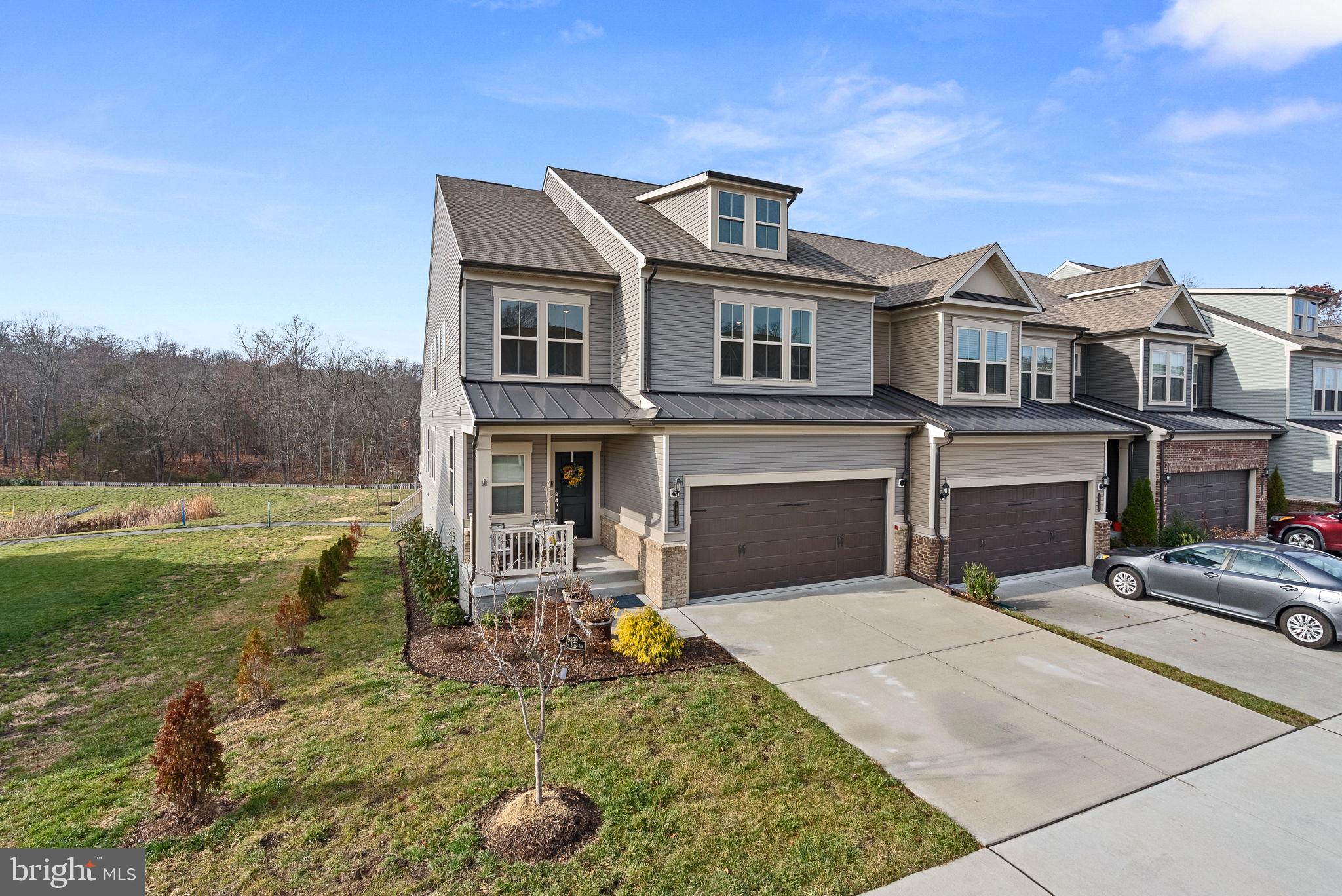 LEXINGTON 7 - Residential