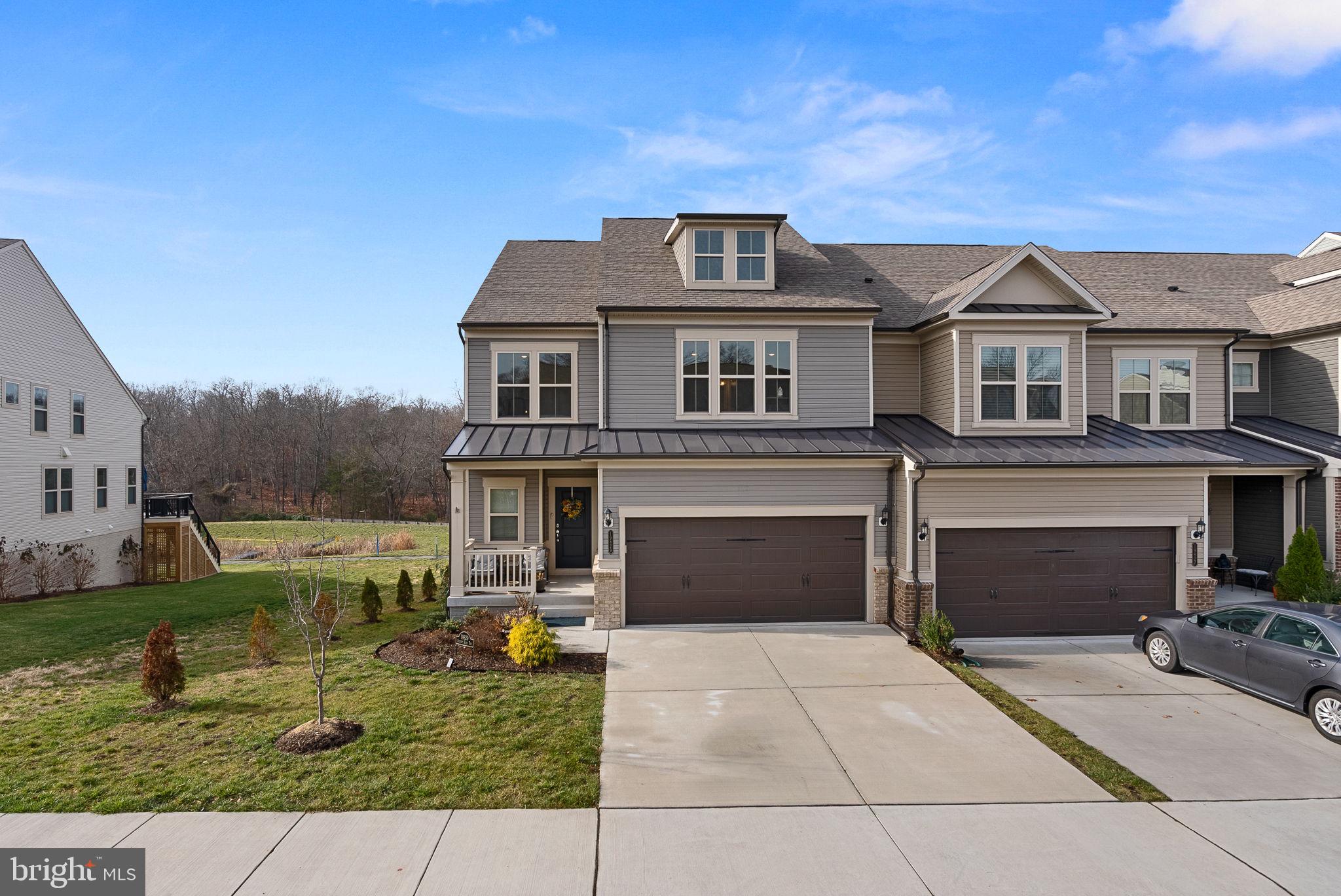 LEXINGTON 7 - Residential