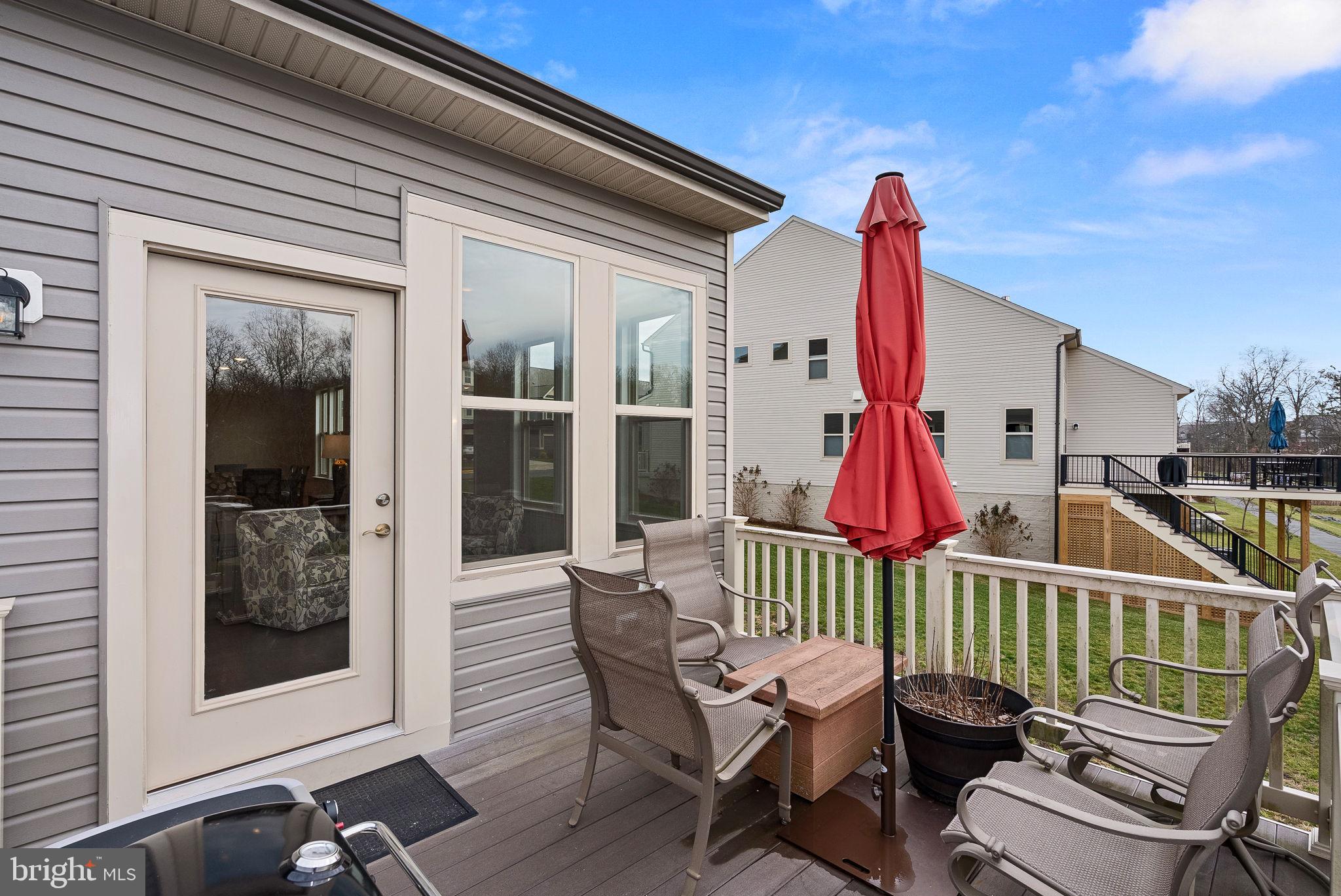 LEXINGTON 7 - Residential