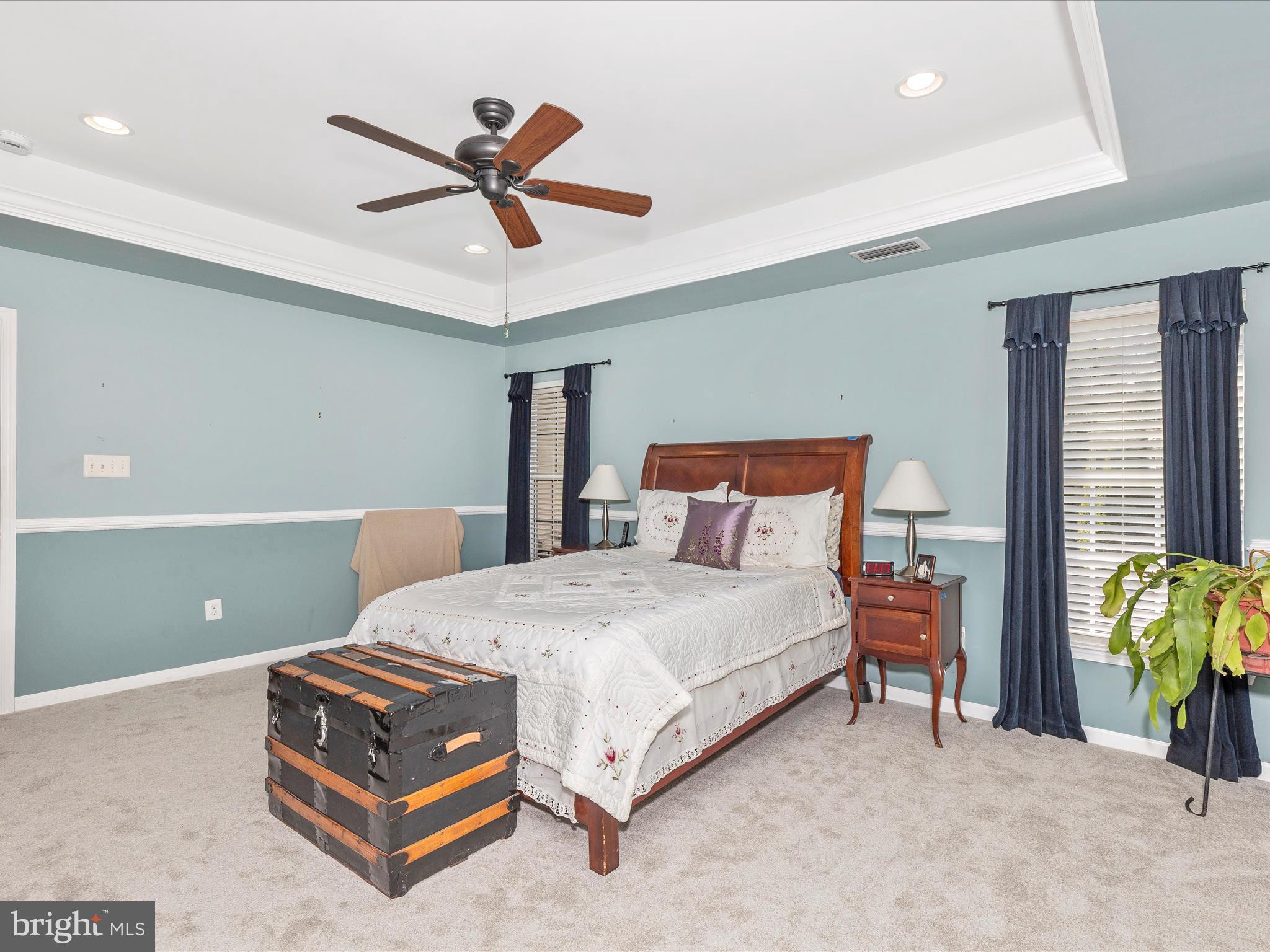 SIGNATURE CLUB AT GREENVIEW - Residential