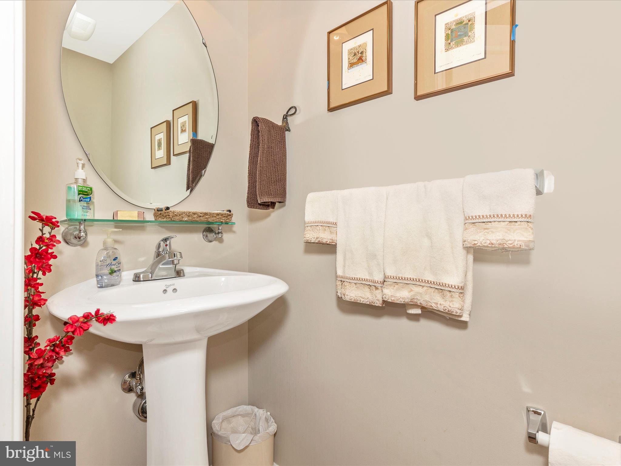 SIGNATURE CLUB AT GREENVIEW - Residential