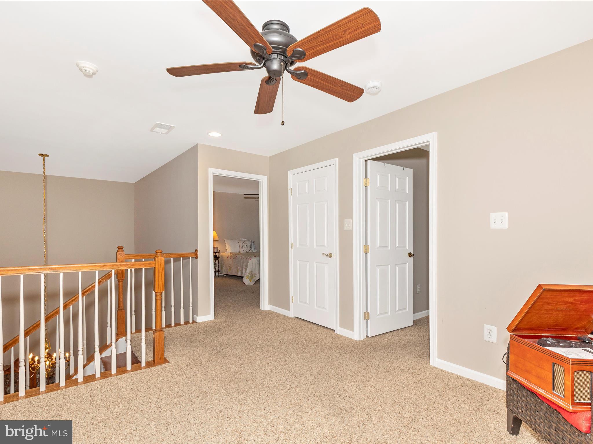 SIGNATURE CLUB AT GREENVIEW - Residential