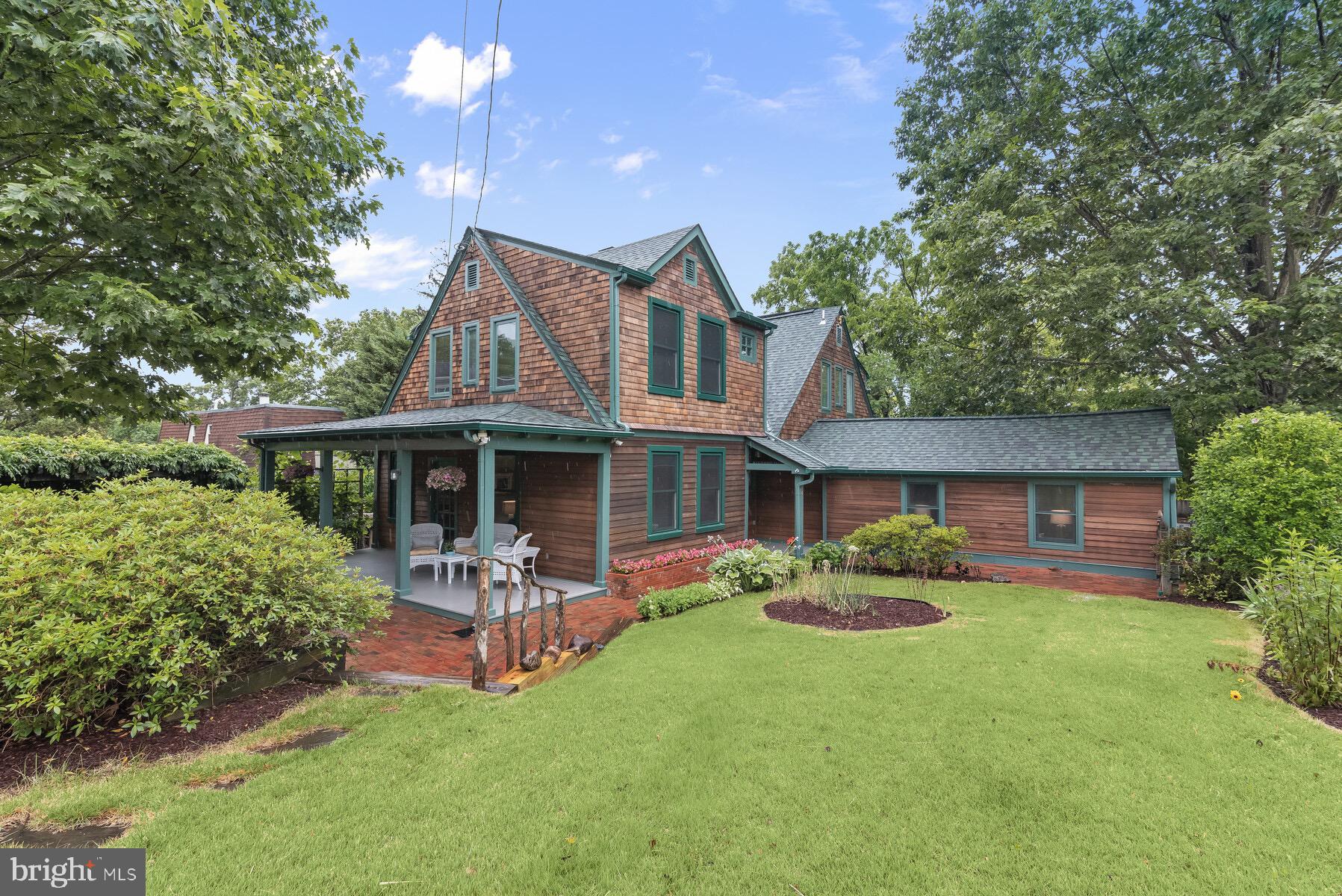 GLEN ECHO - Residential