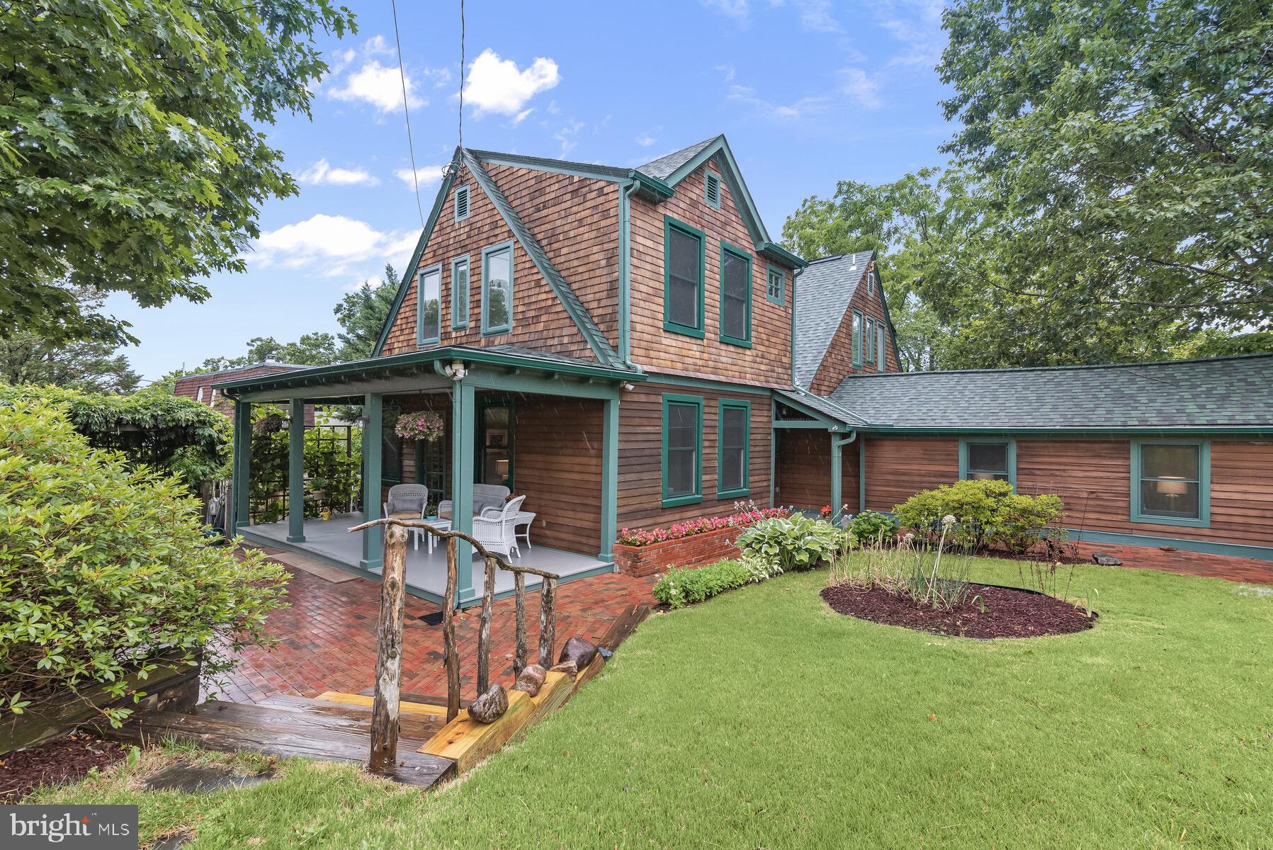 GLEN ECHO - Residential