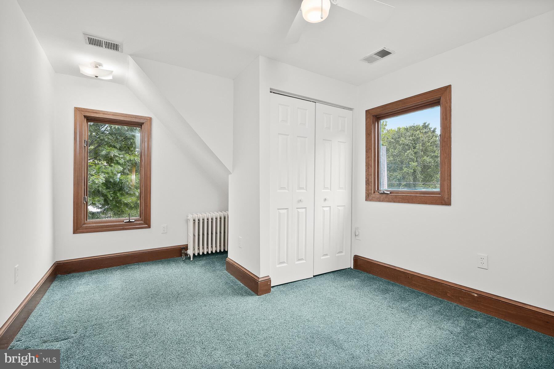 GLEN ECHO - Residential