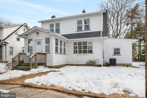 119 HEMLOCK AVENUE LAUREL SPRINGS NJ 08021