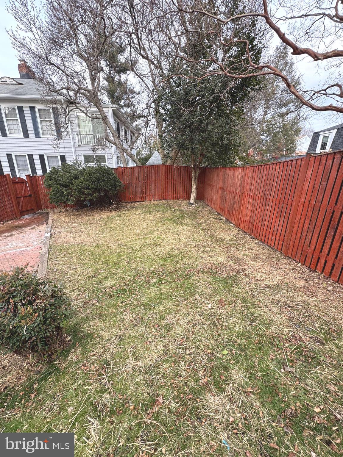 ALTA VISTA - Residential