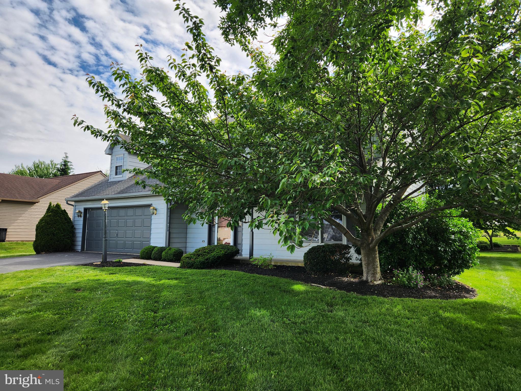 404 MENTZER AVENUE