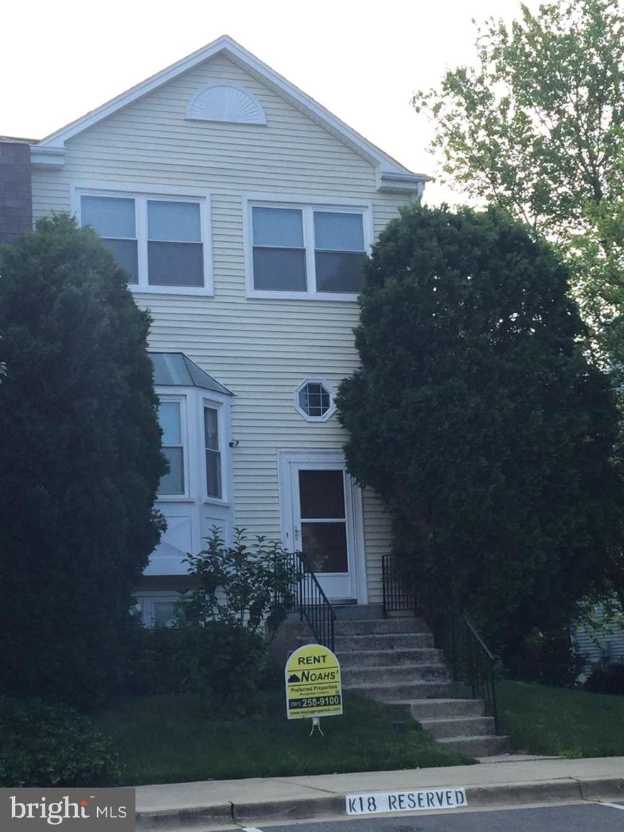 LARGE END UNIT  with hardwoods throughout, deck. spacious rooms, finished basement, Sky light in upper hall makes interior very bright and sunny.  Interior to be painted.  *** Noahs PPMC has it's own in-house maint dept for expedited repairs and 24/7 emerg response