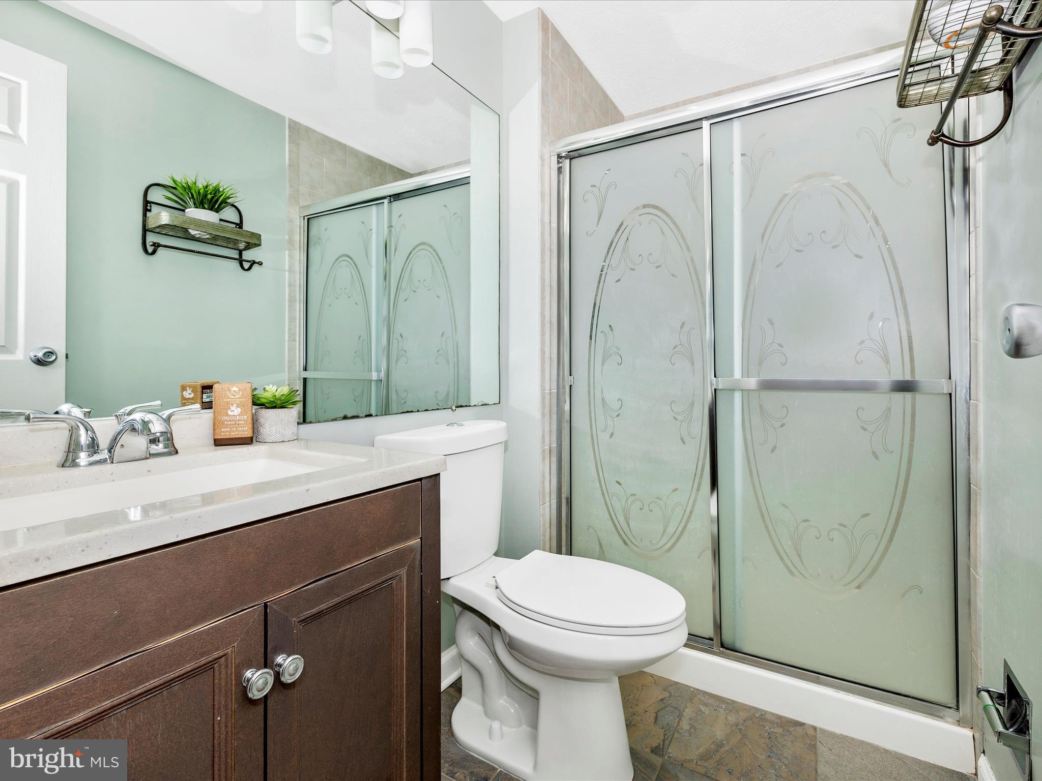 HILCREST ORCHARDS - Residential