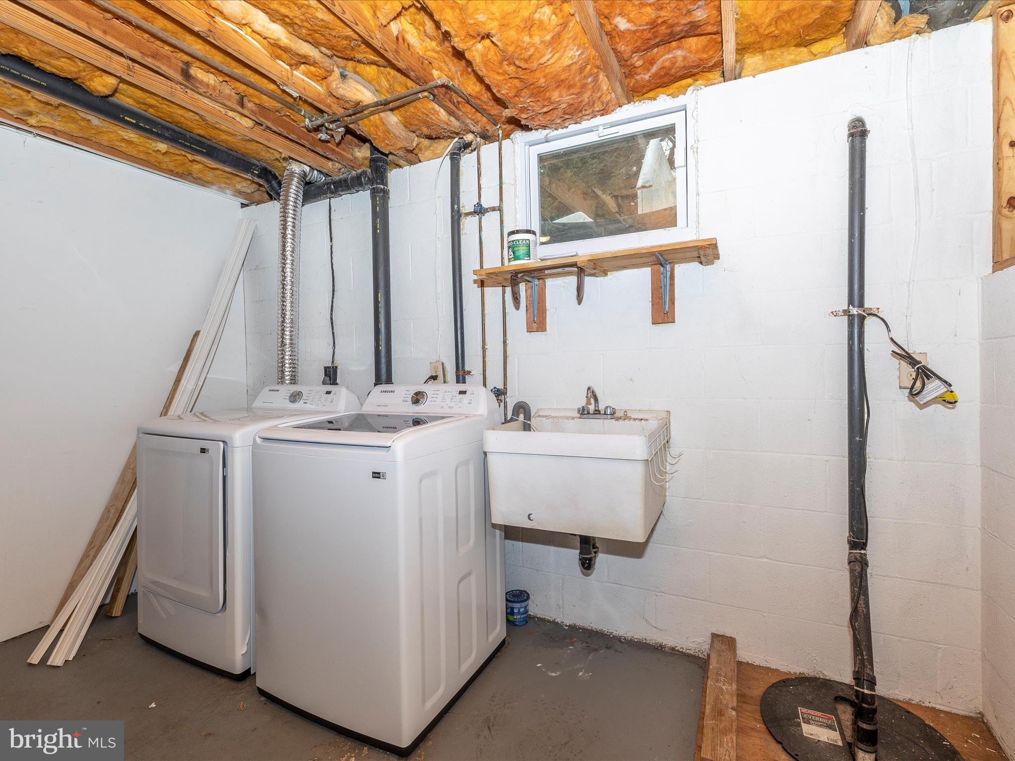 HILCREST ORCHARDS - Residential