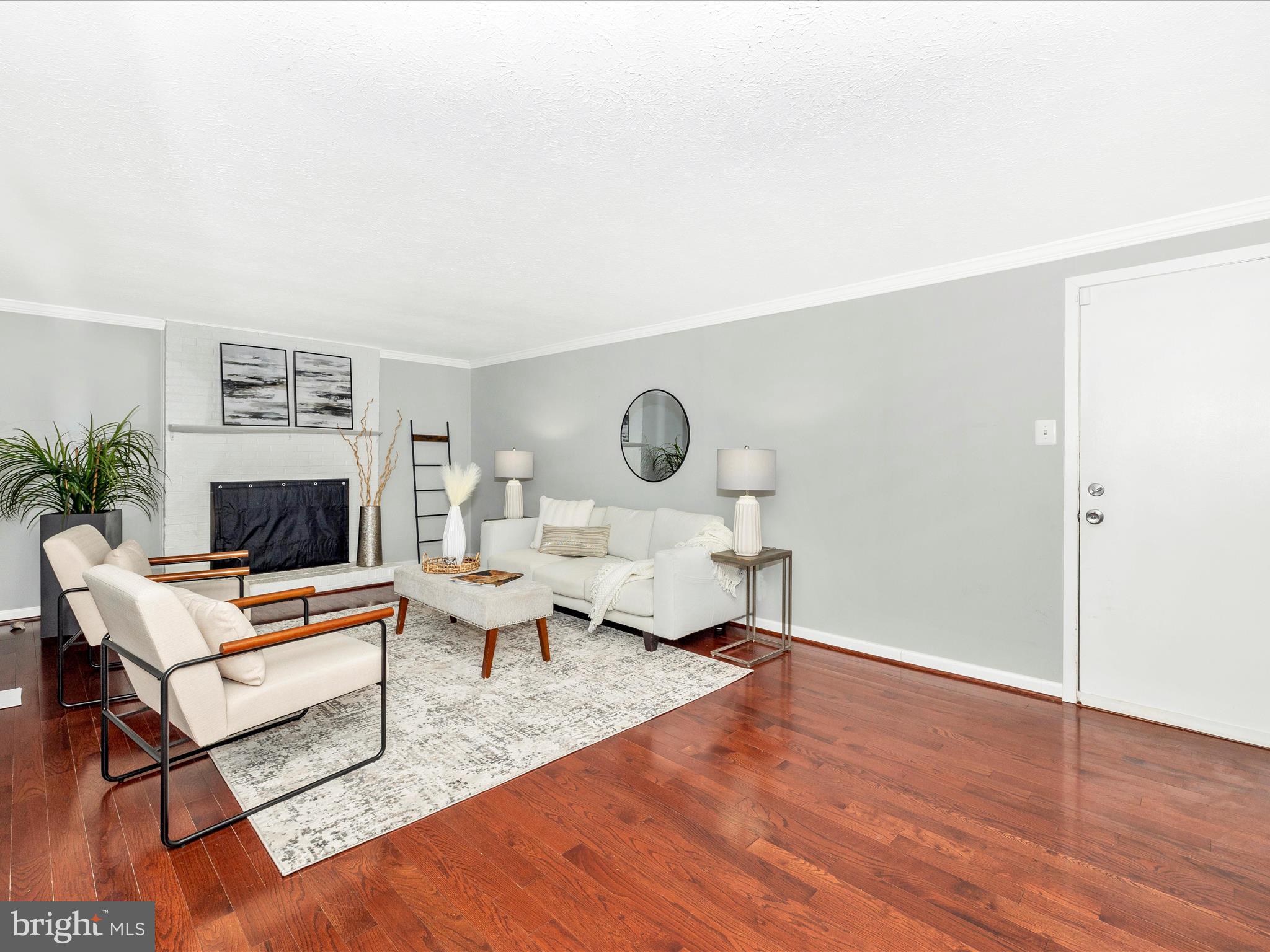 HILCREST ORCHARDS - Residential