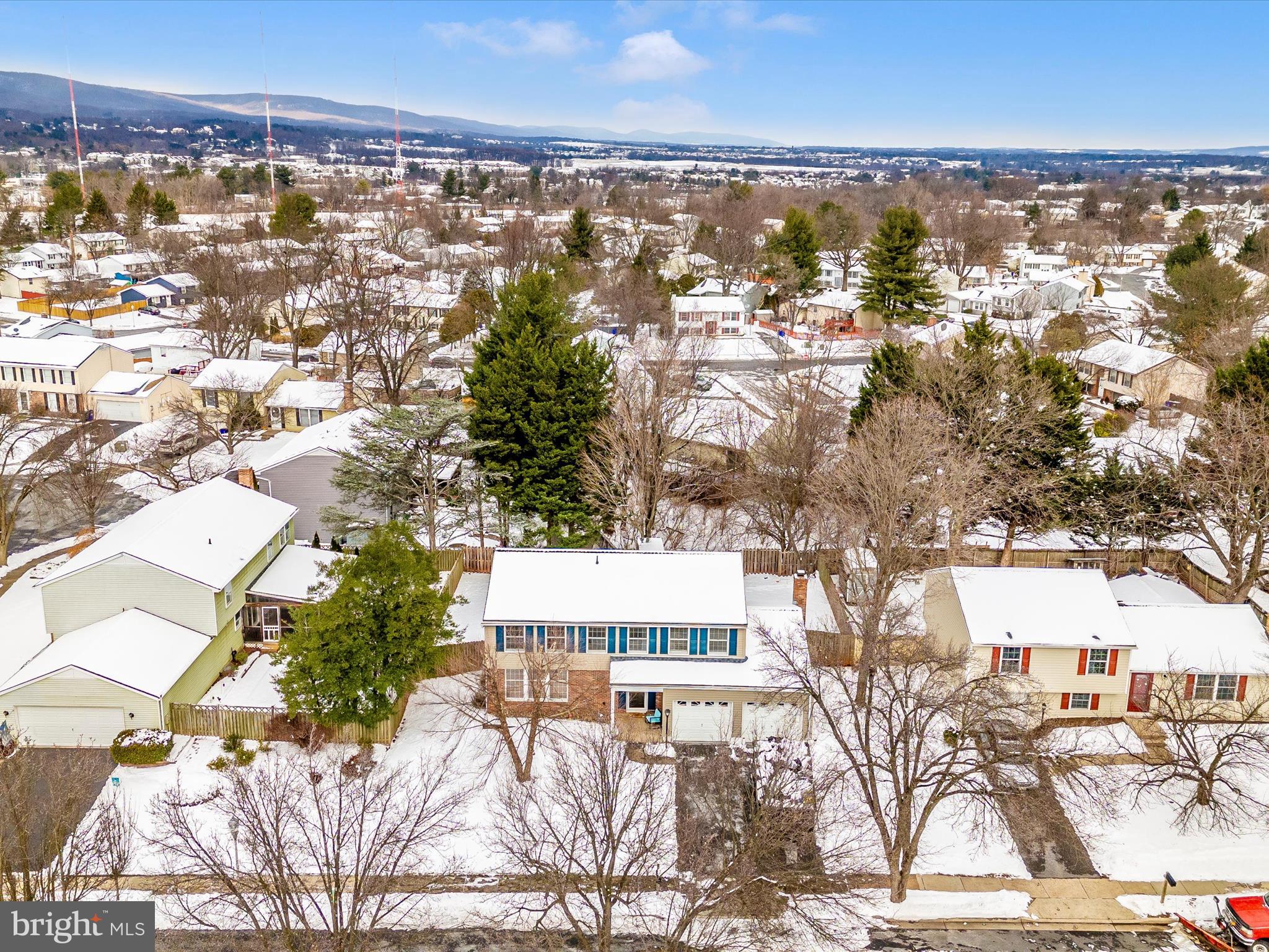 HILCREST ORCHARDS - Residential