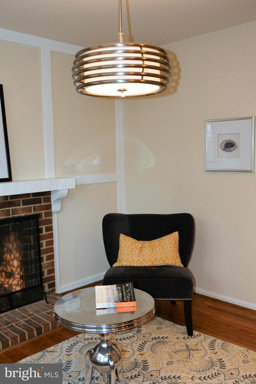 WOODLYNNE COMMUNITY - Residential