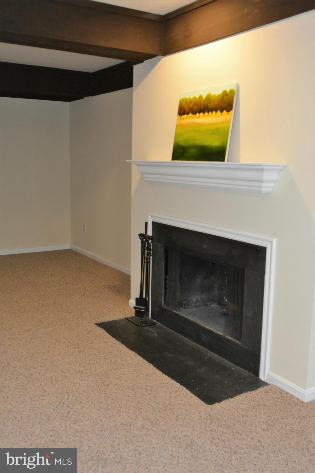 WOODLYNNE COMMUNITY - Residential