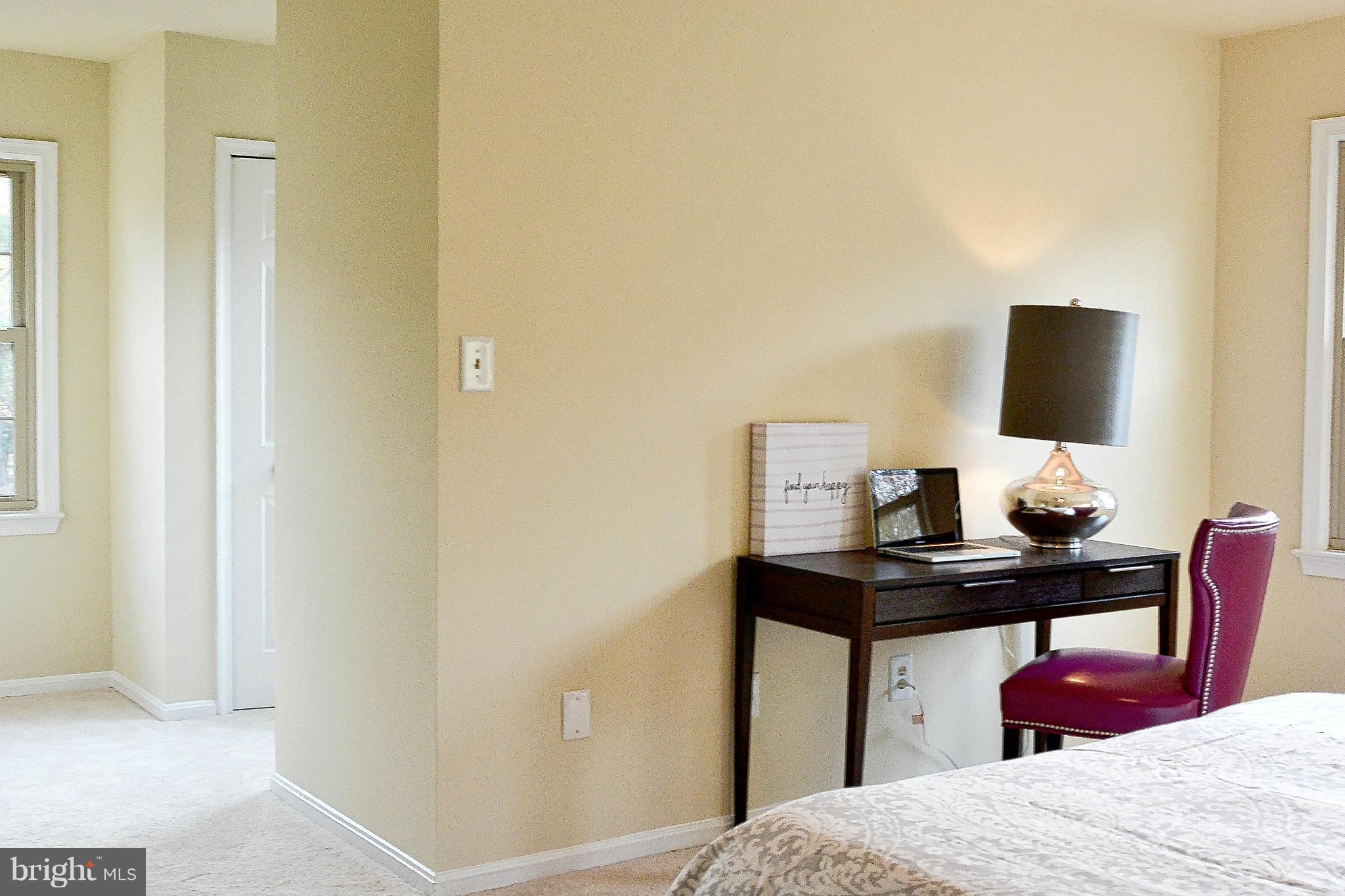 WOODLYNNE COMMUNITY - Residential