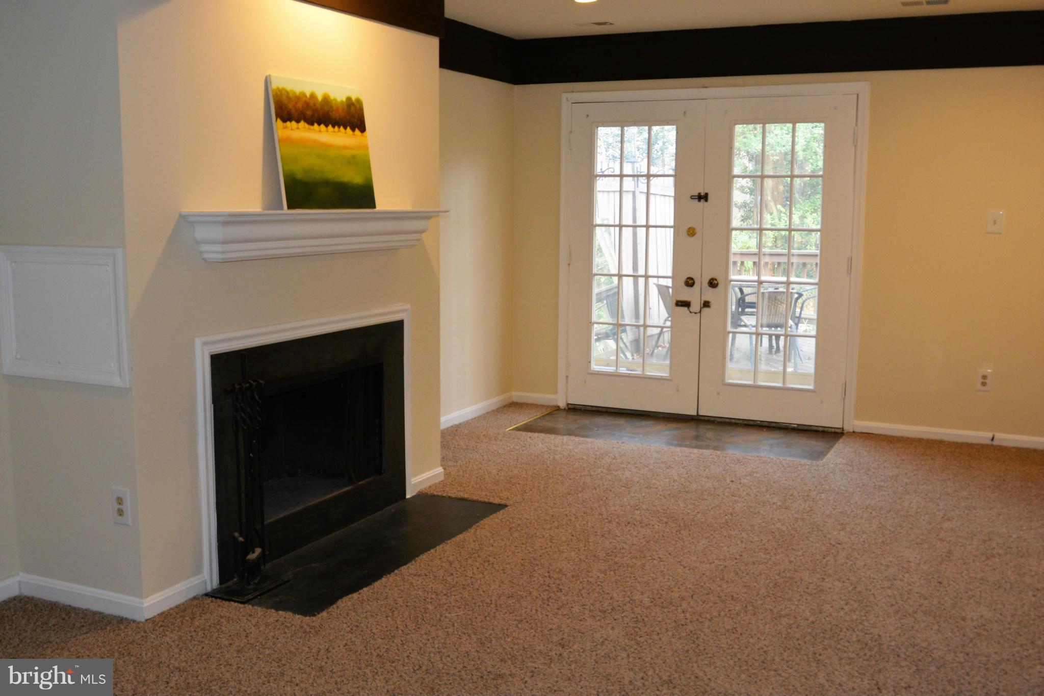 WOODLYNNE COMMUNITY - Residential