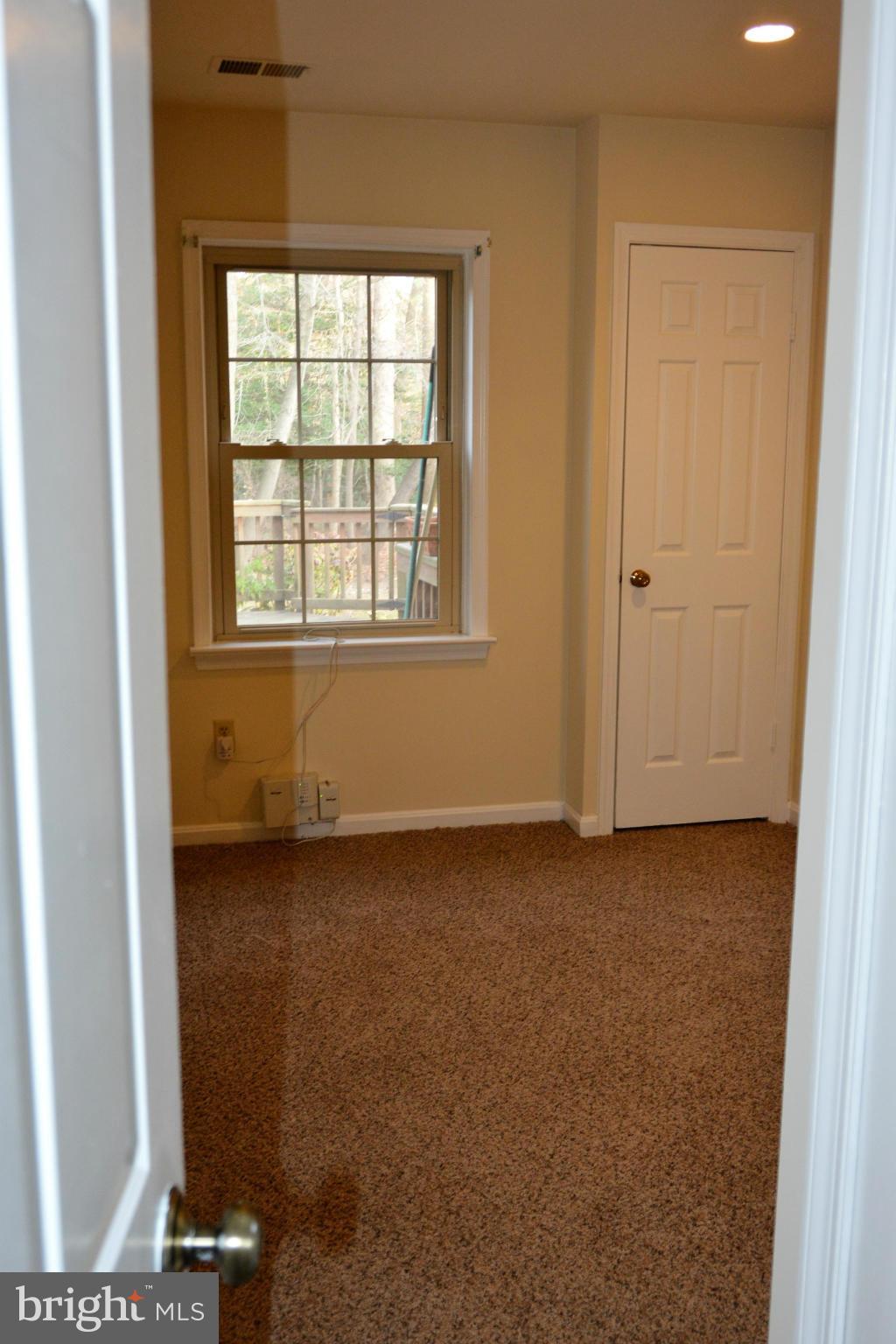 WOODLYNNE COMMUNITY - Residential