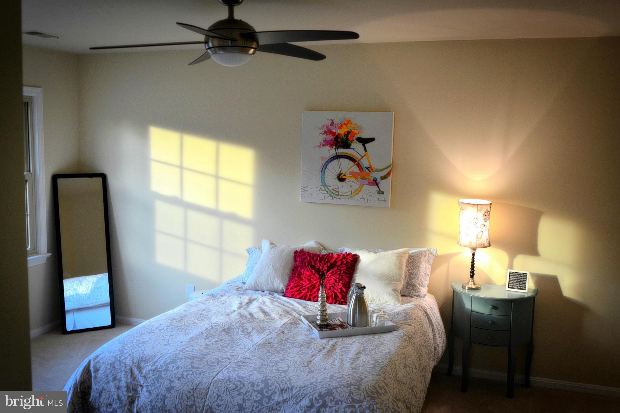 WOODLYNNE COMMUNITY - Residential