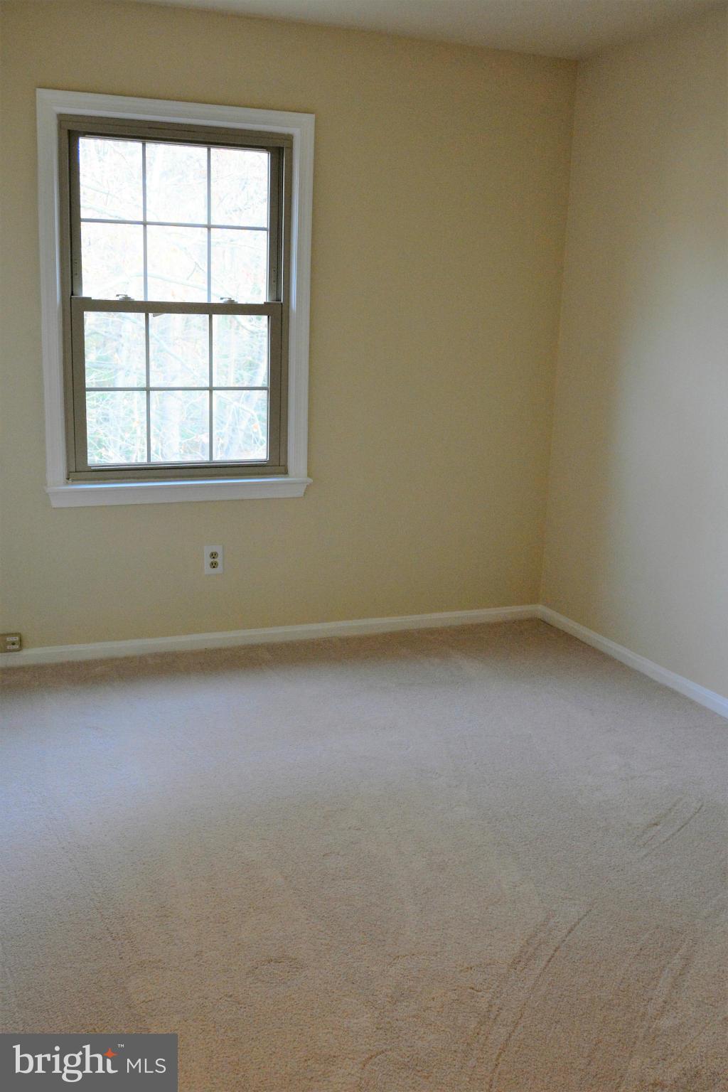 WOODLYNNE COMMUNITY - Residential