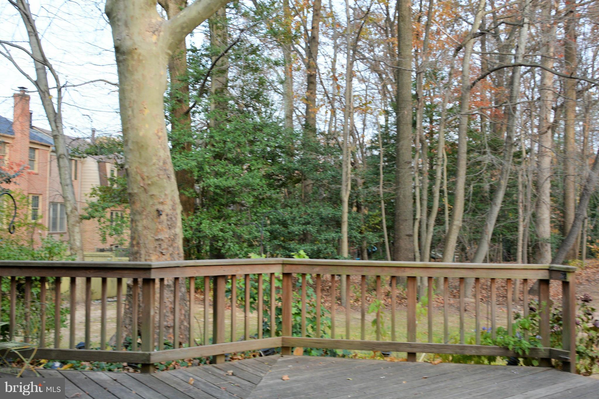 WOODLYNNE COMMUNITY - Residential