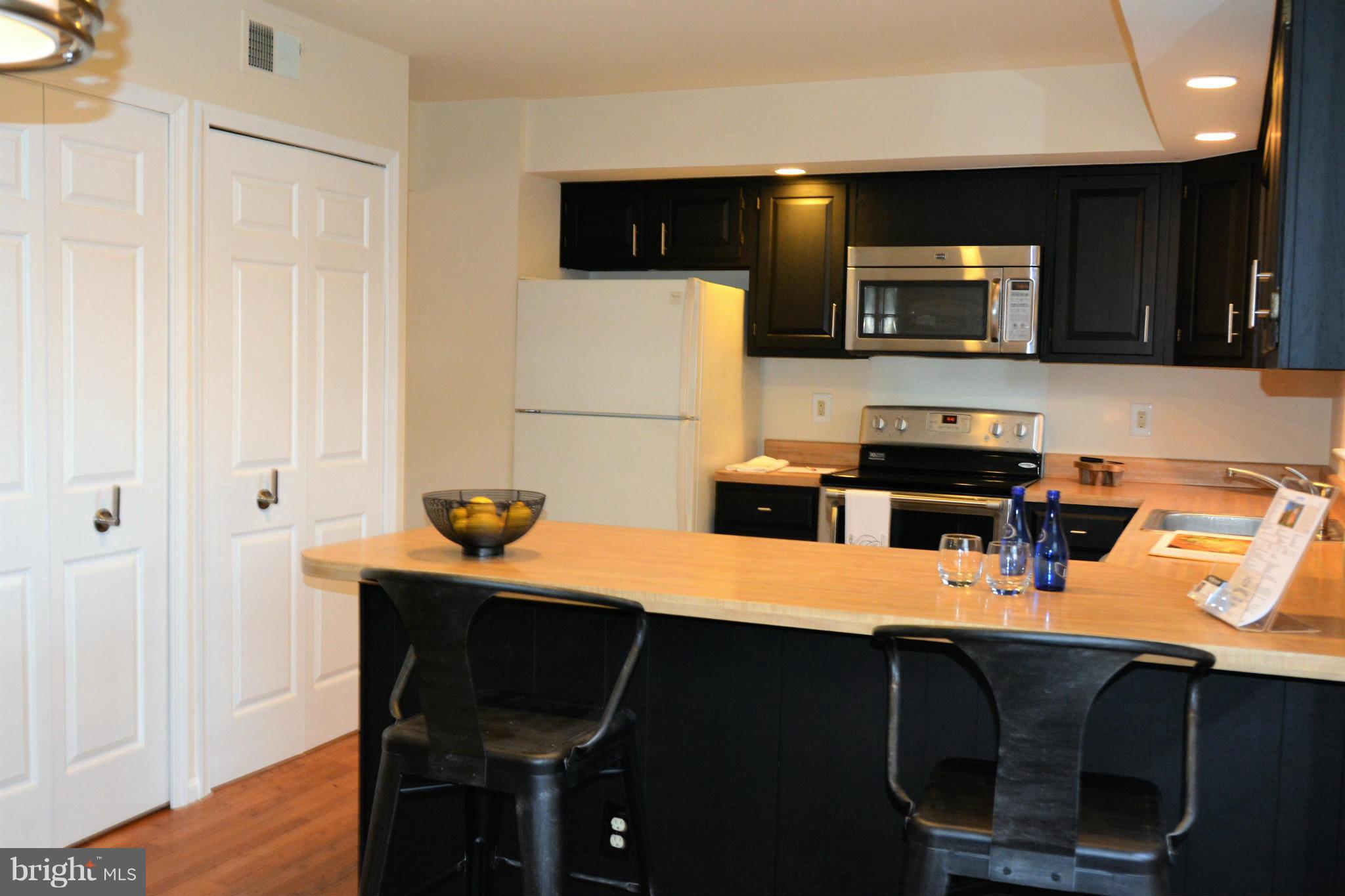 WOODLYNNE COMMUNITY - Residential