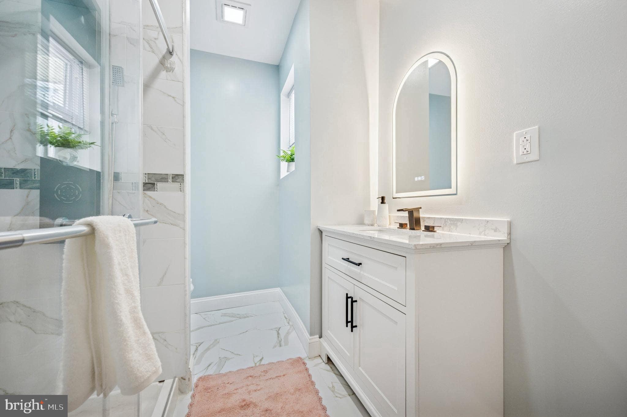 POINT BREEZE - Residential Lease