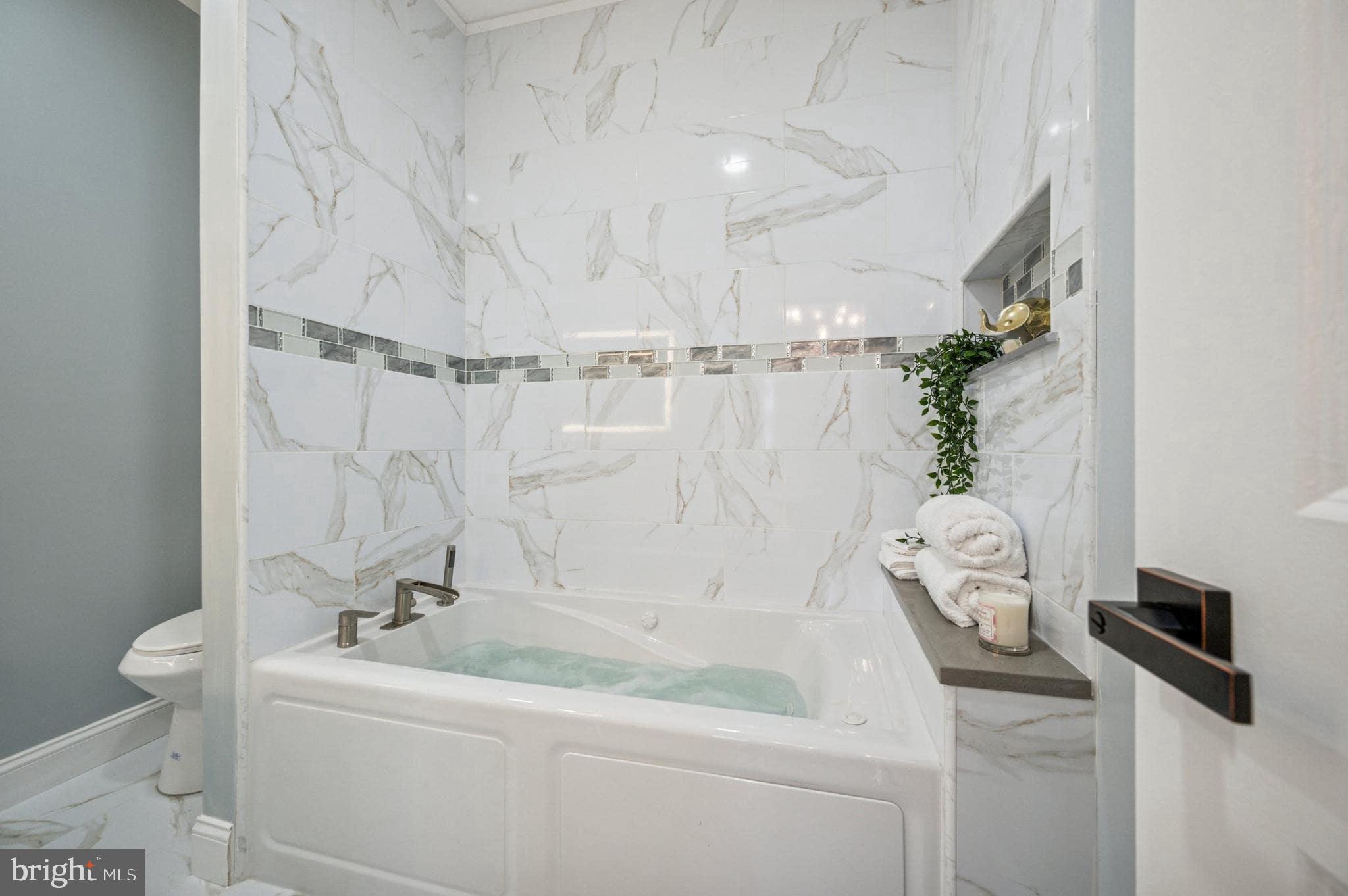 POINT BREEZE - Residential Lease