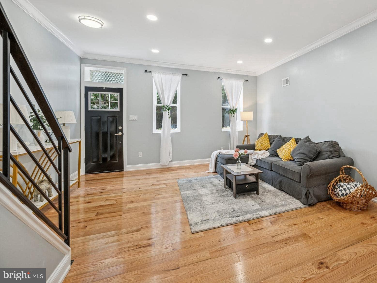 POINT BREEZE - Residential Lease