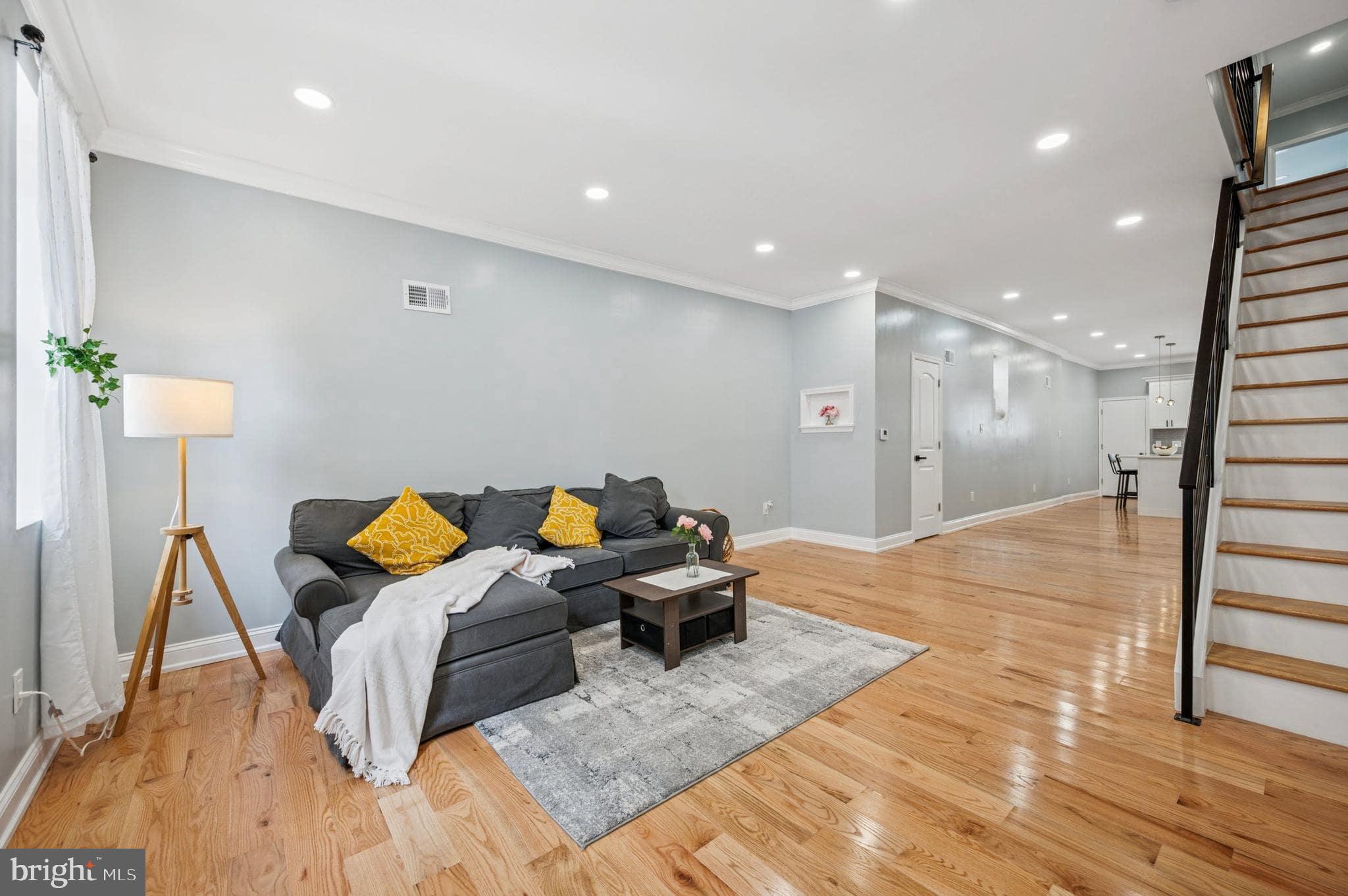 POINT BREEZE - Residential Lease